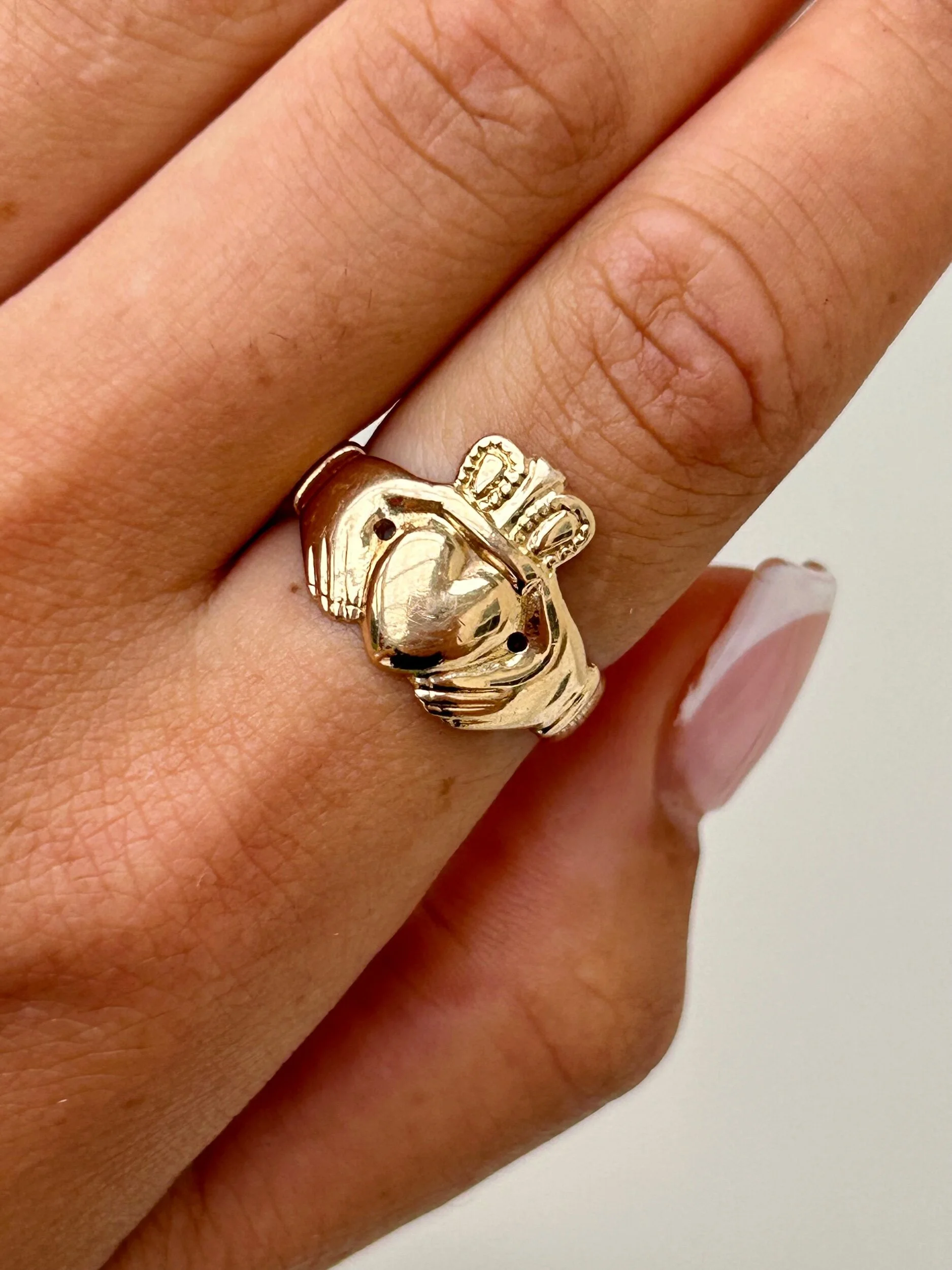 CAA31488-AFAD-483D-8754-C8EB31B3A344