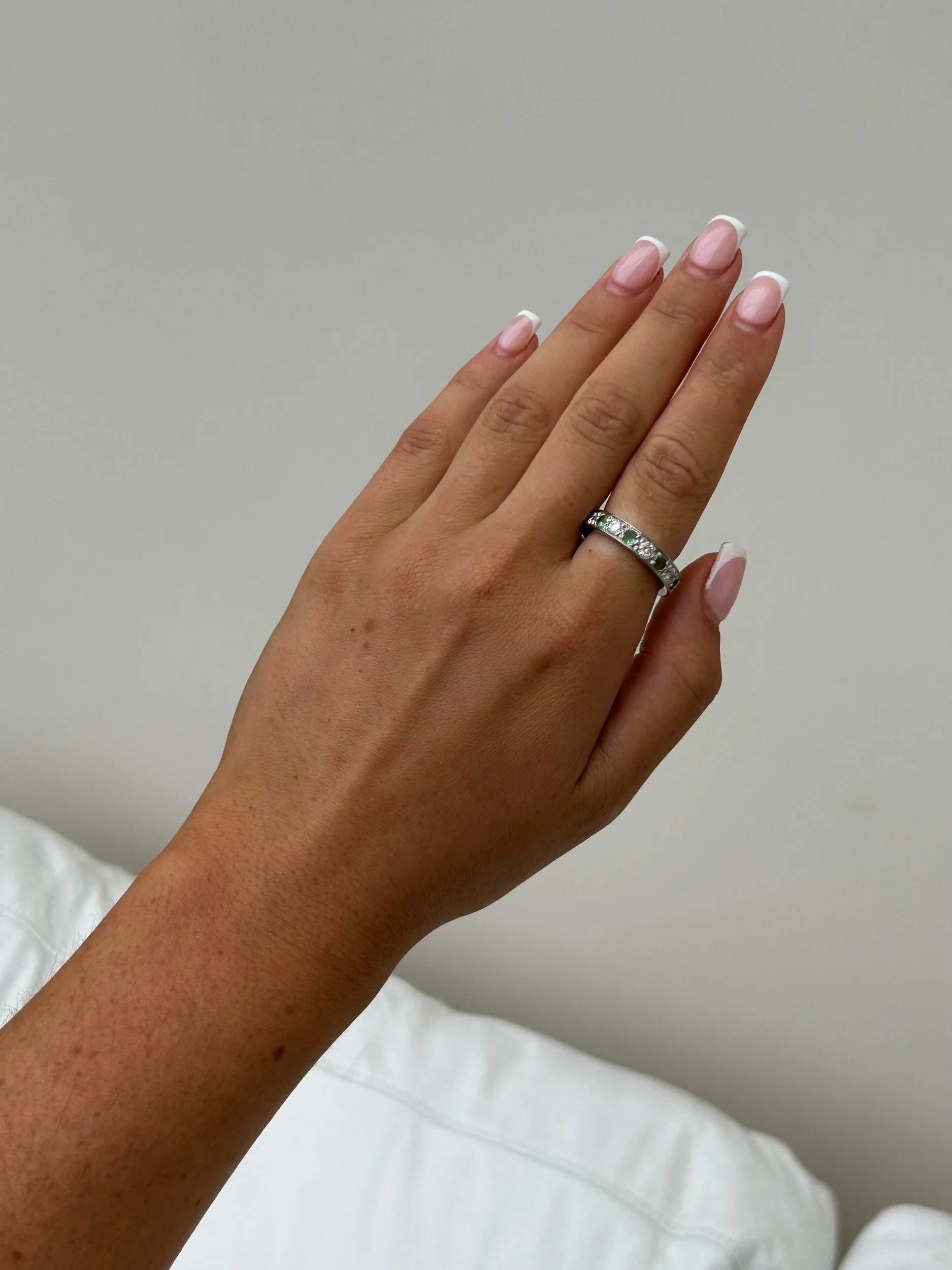 057E3AE1-C919-444F-8898-731649362576