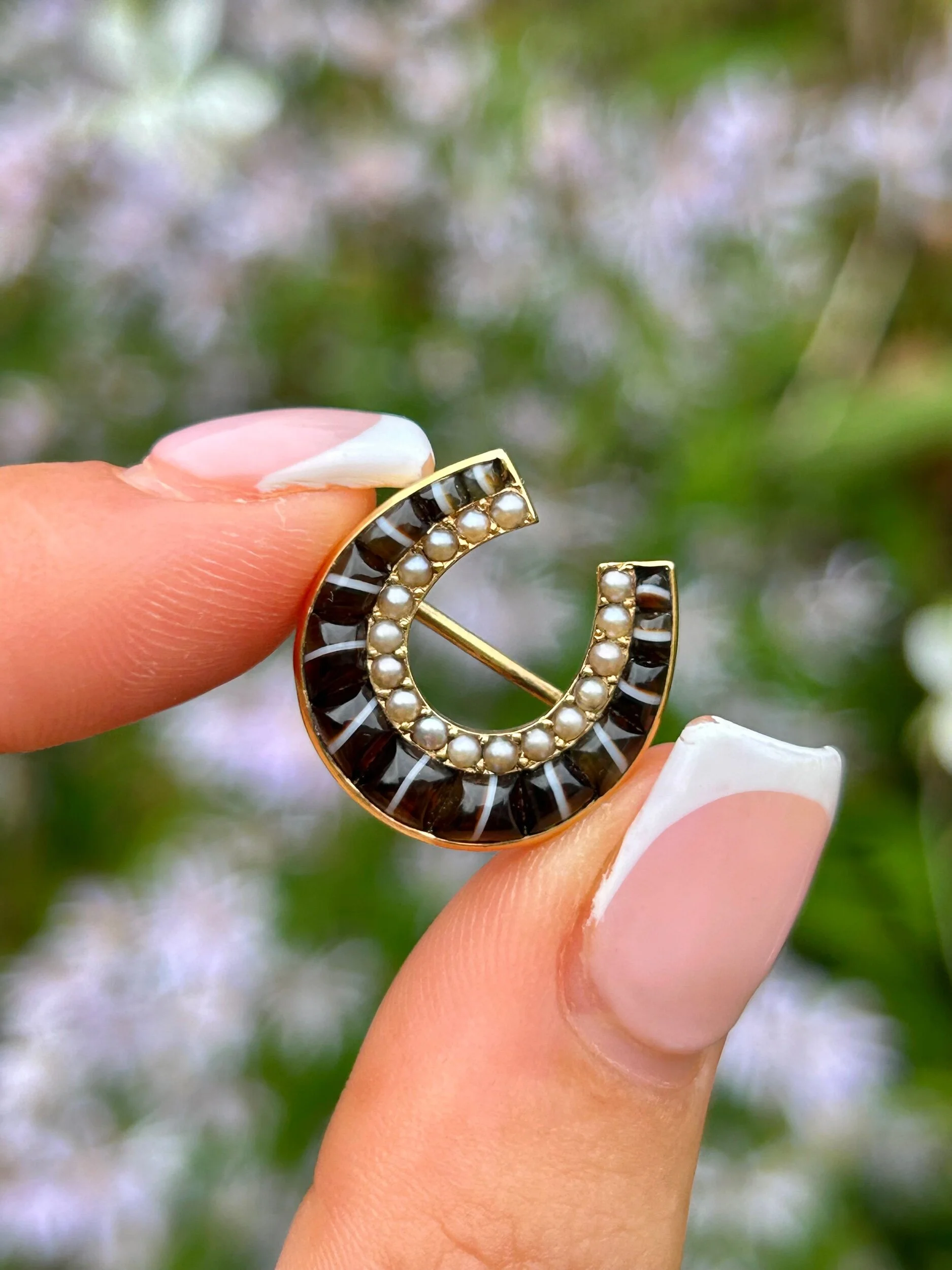 D1CFE17E-C398-4B3A-B749-D209153C332A