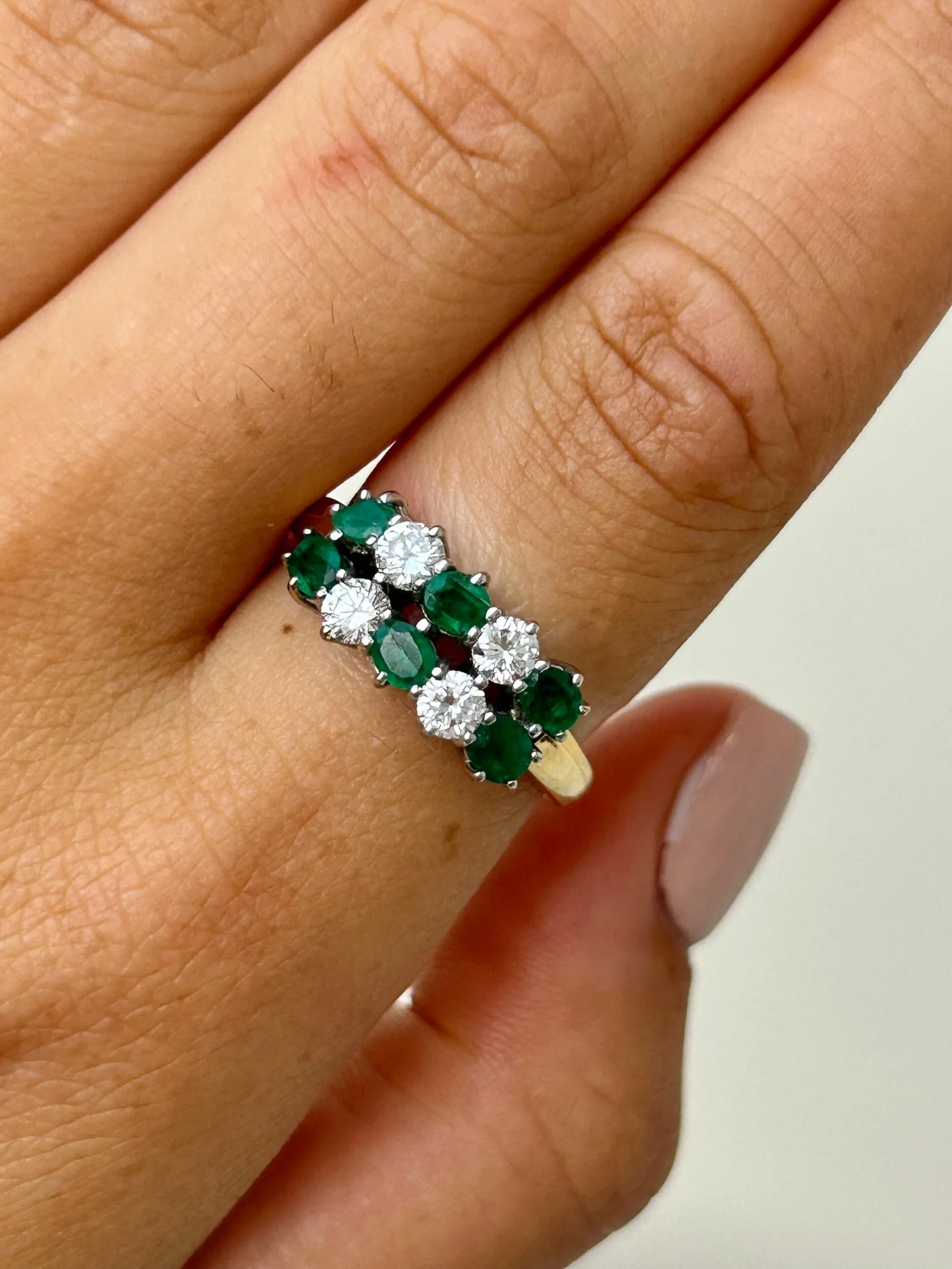 72B26896-CE5C-4B65-921B-57880005660D