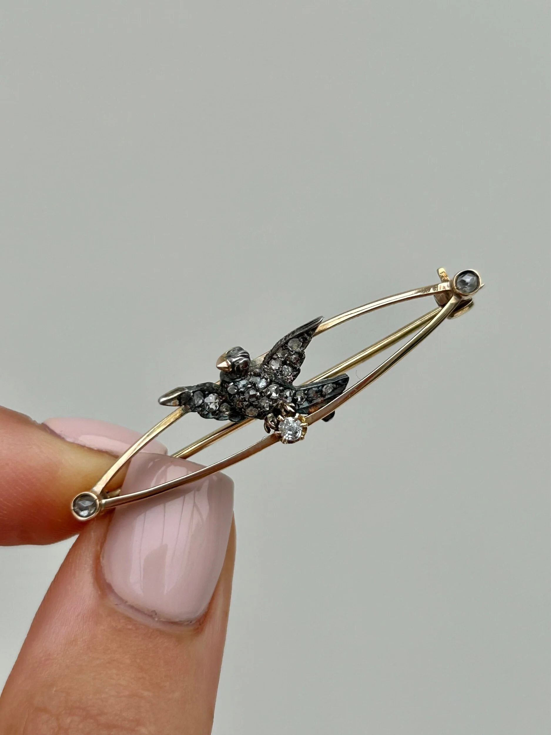 DB57E382-2CA5-4014-A34A-DCA81961CAA6