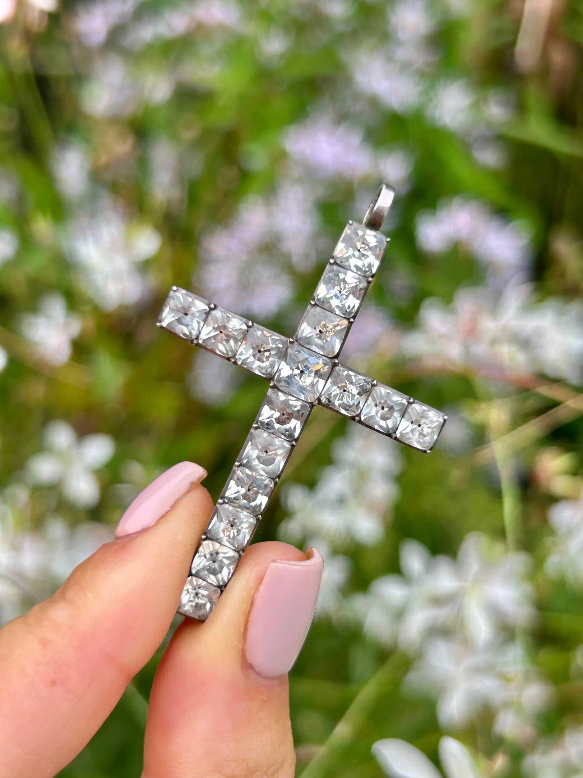 EA5BFB81-325F-40DA-802D-3083B074B728