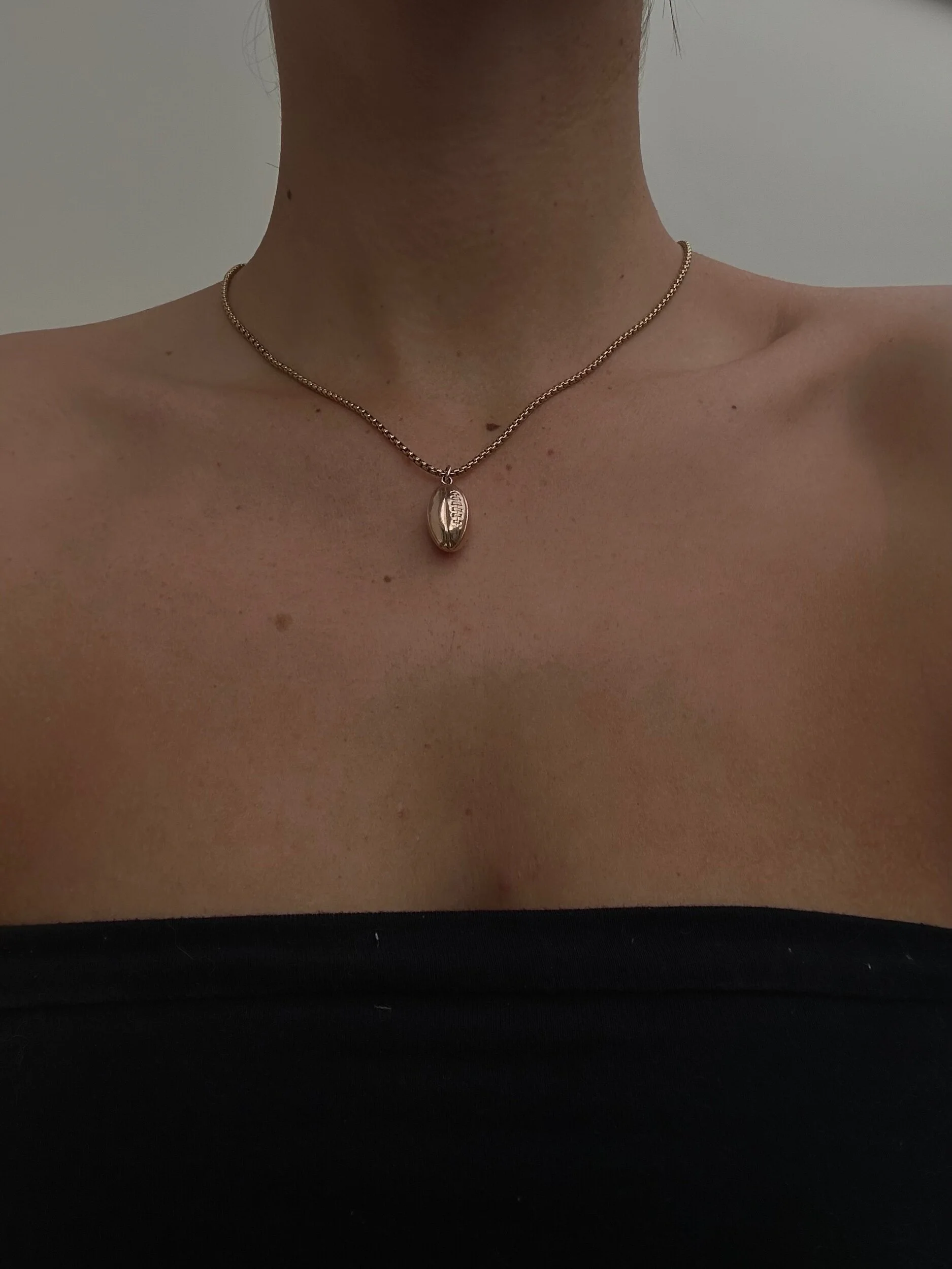 8704CFD0-A054-4A1F-9FF2-E69754E978B4