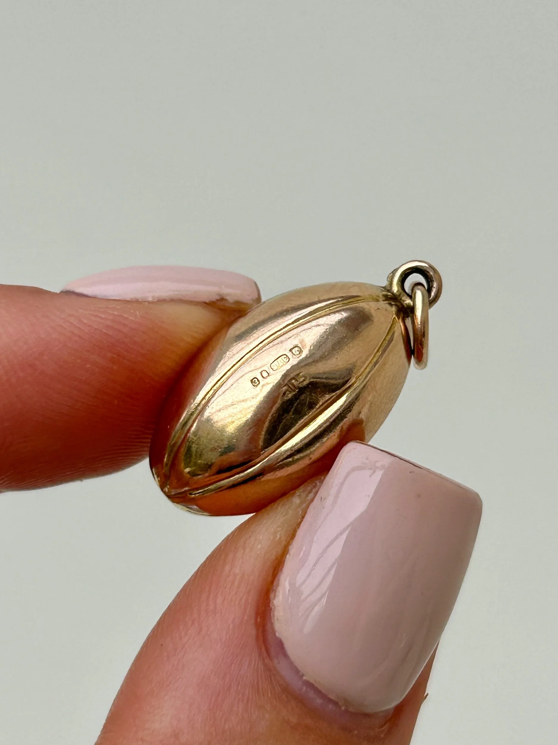 8BCD185B-6F4C-4E48-9699-64FB1171027E