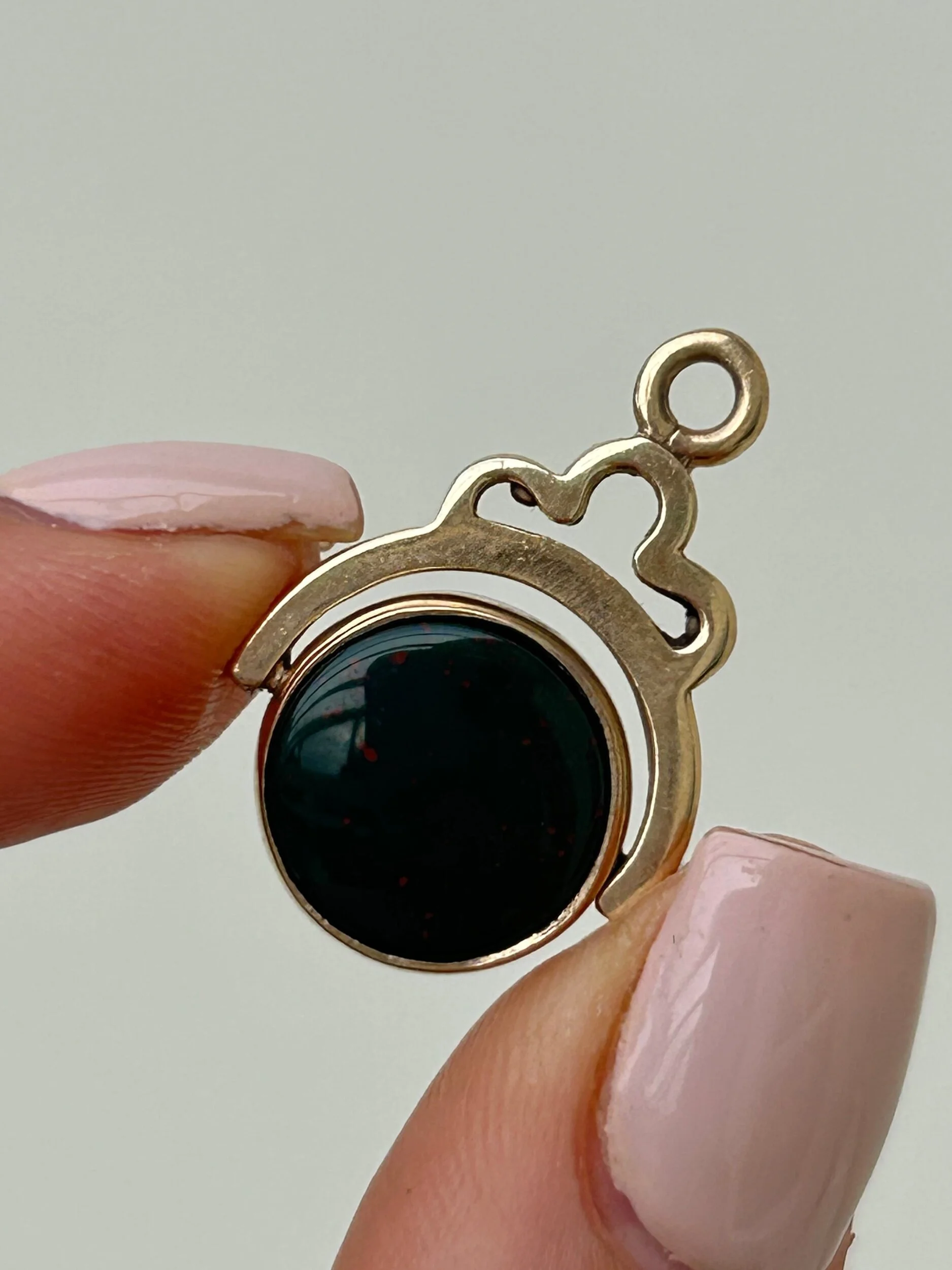 CF1ADF35-79CD-4537-977B-E9018A4568CE