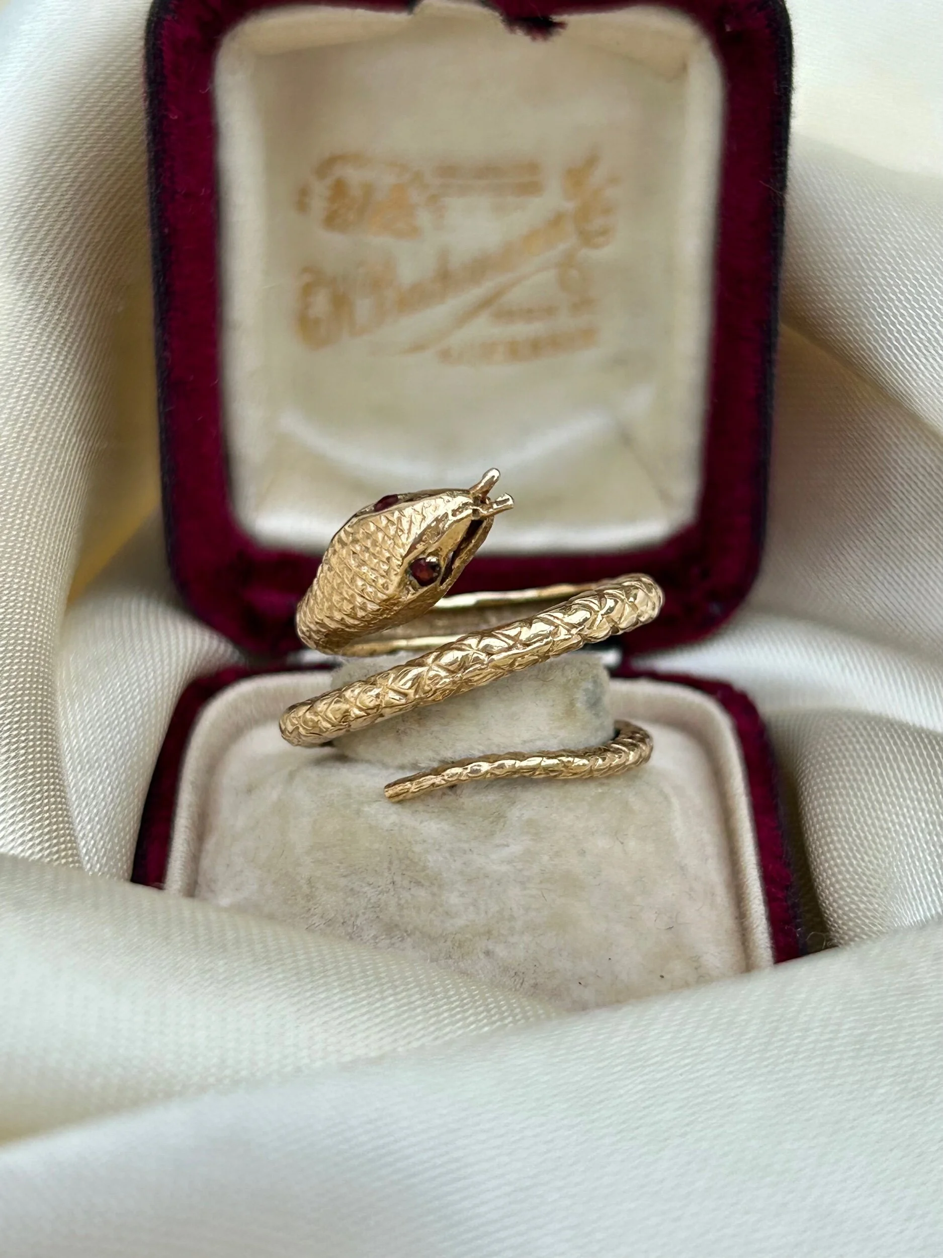 195C53FF-27A1-4DEA-BA36-6D11872684C9