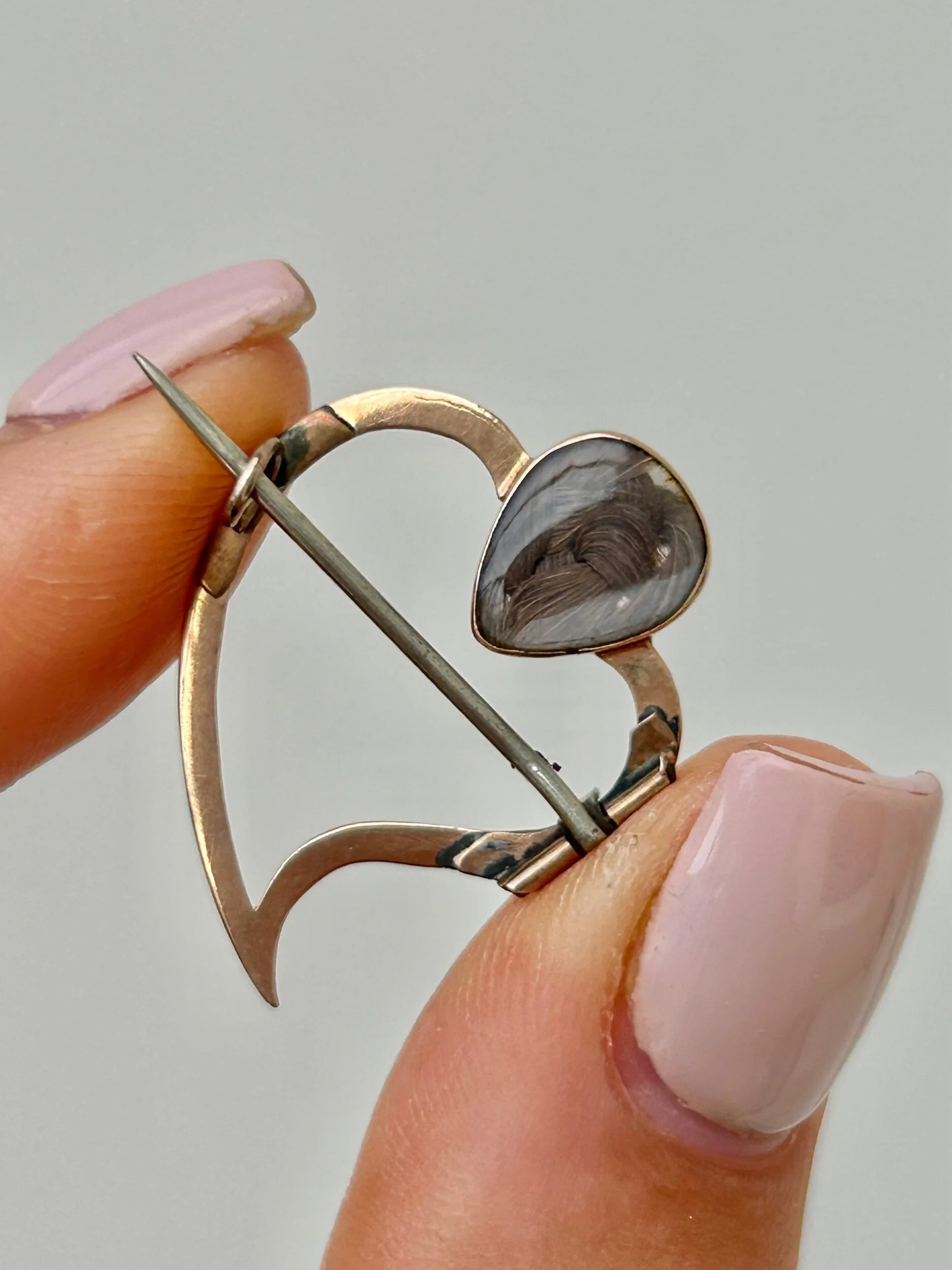 70236C34-D494-4DFE-A95E-B8A35DDFECEB