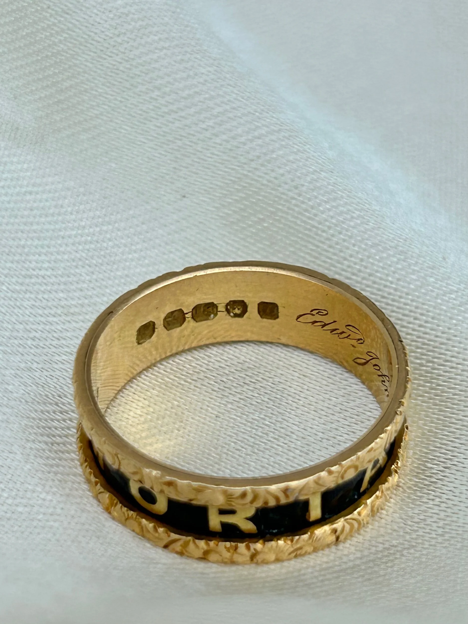 7BE456F8-F15E-48E6-8951-39F1A4B5ED50