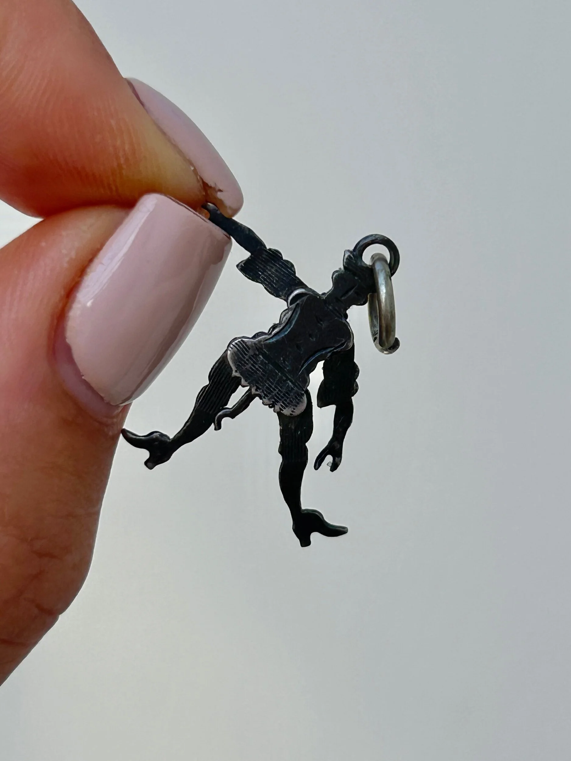 4C2C0C46-46FB-438E-8388-1BF34BB9FD2D