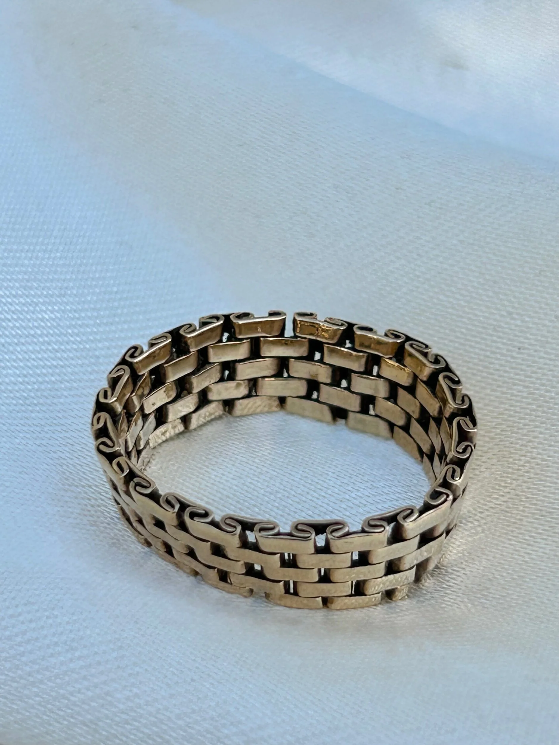 D5DA7F8E-4545-400F-8E74-9CEA9FC88523