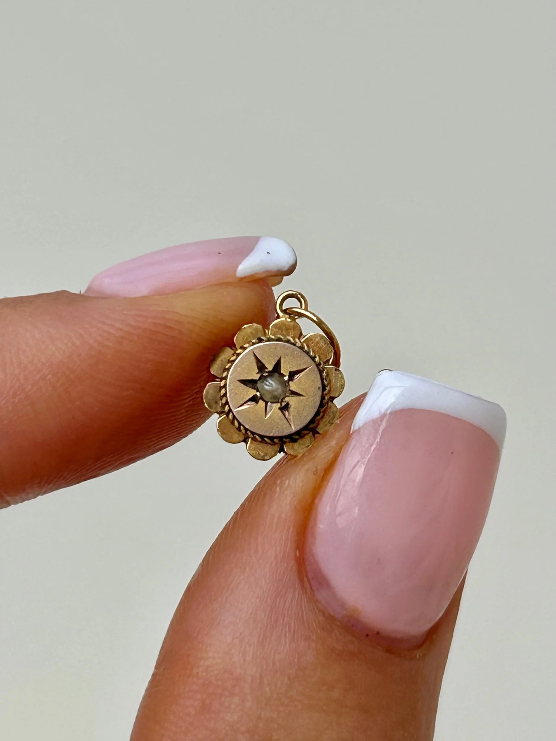 42F45D58-6013-4DA7-95A3-F2F0DD90734F