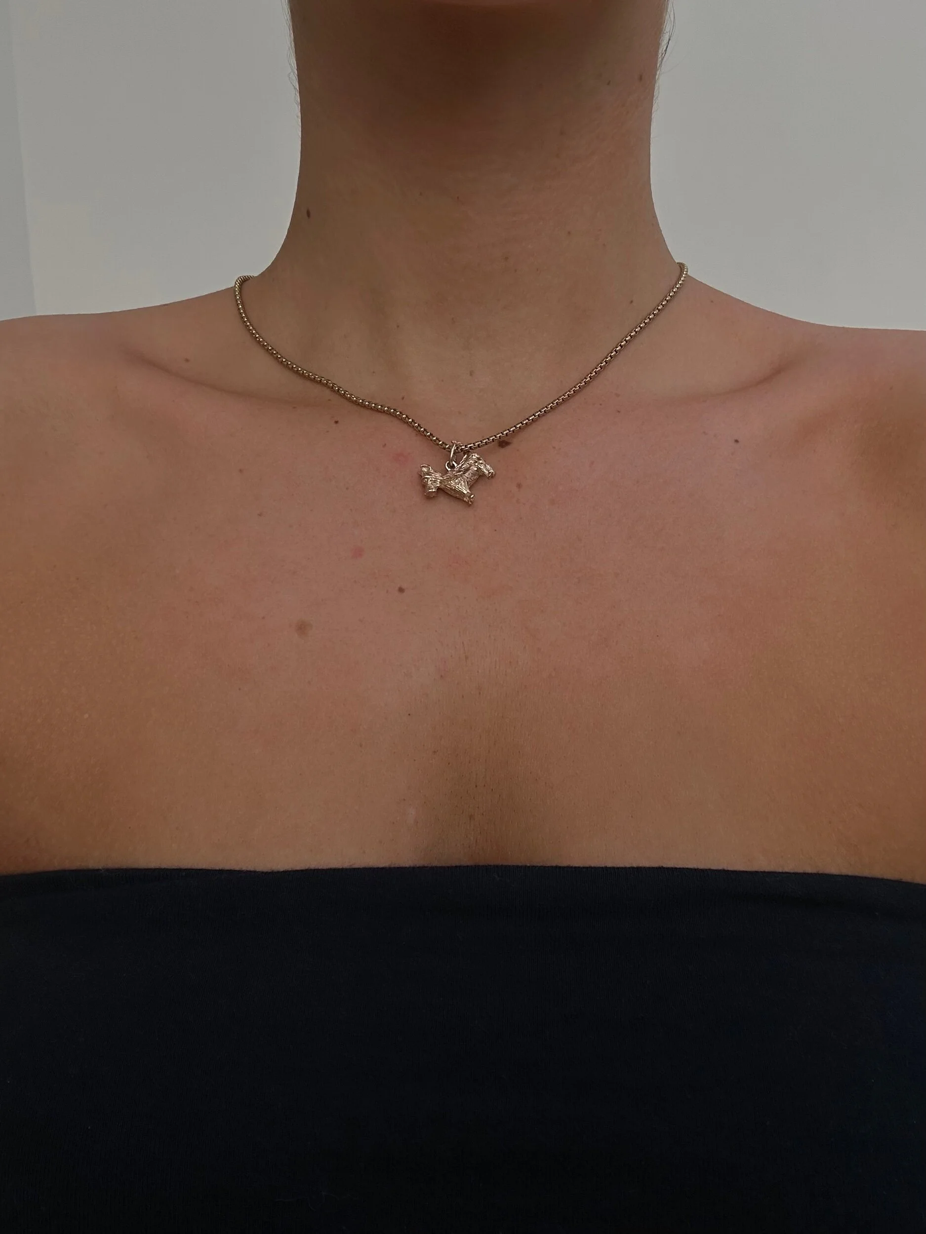 D0E4F0EA-9F1C-4BF5-A94D-EF71F4BFB150