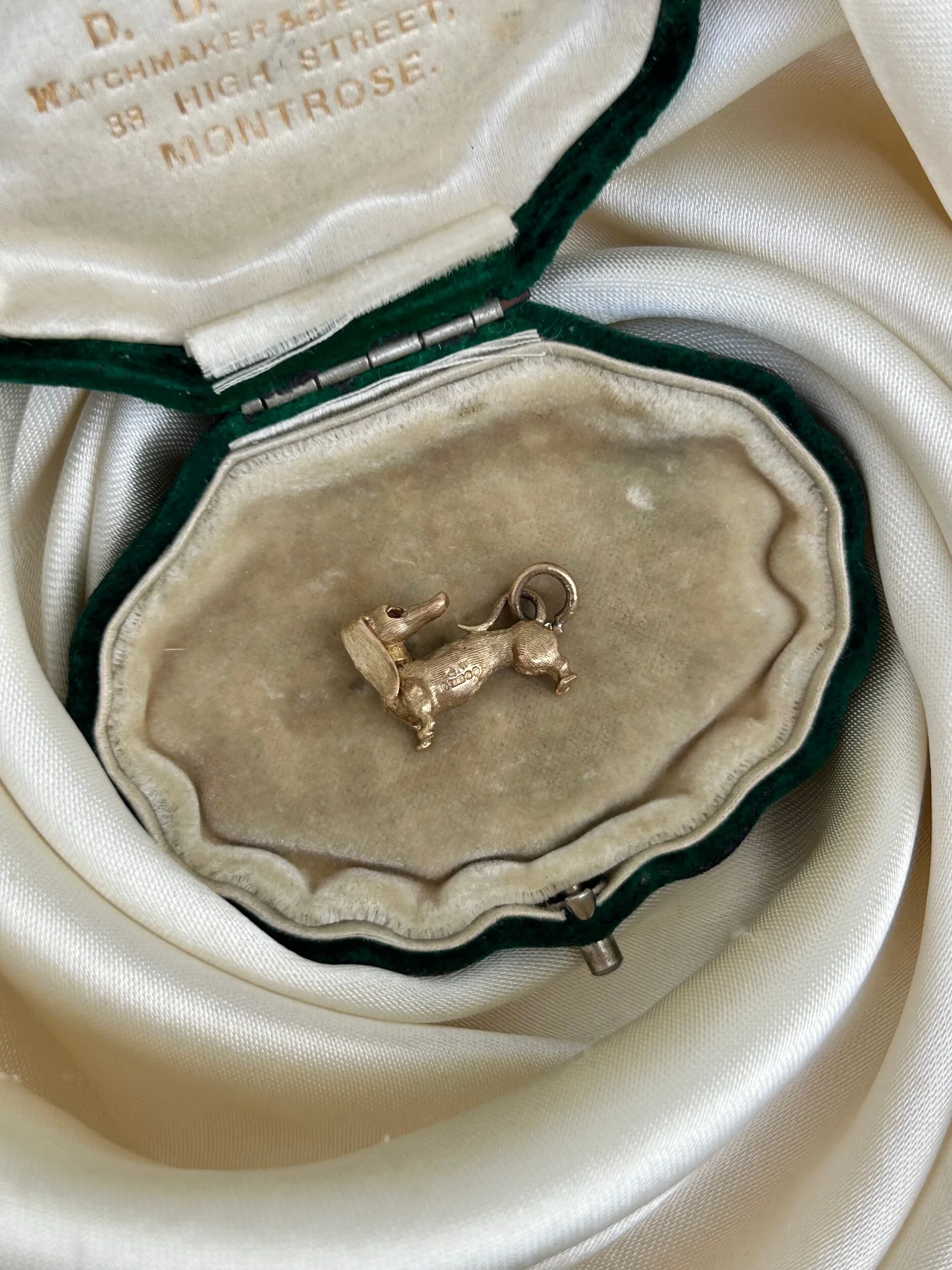 4B2ECBA4-E29E-42ED-BB72-EAC7C934A38A