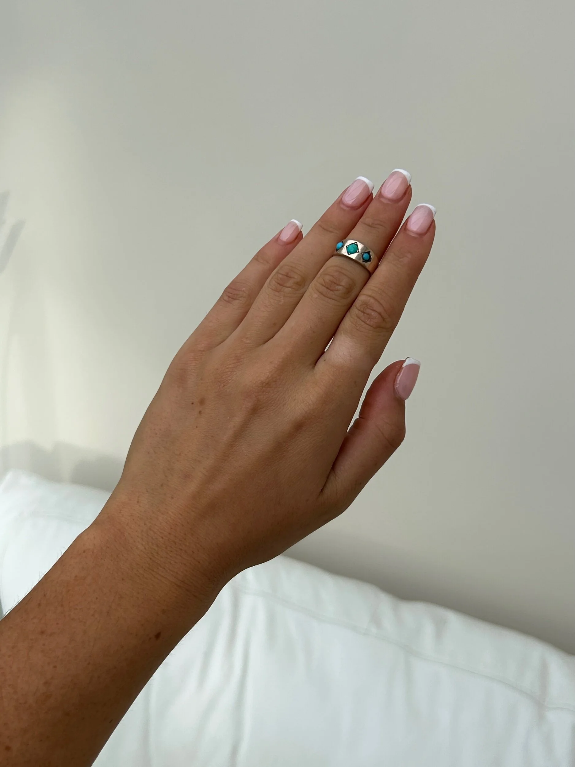 F52C812E-051C-4110-BB8F-1389A72D2461