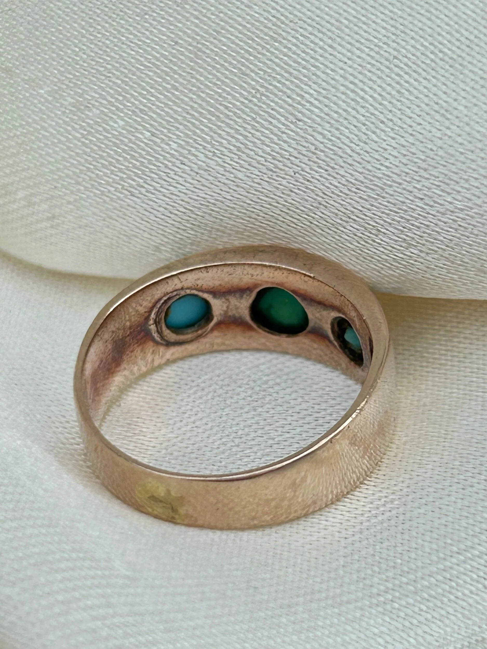 FC205936-A36C-4019-8916-7678FFCC0176