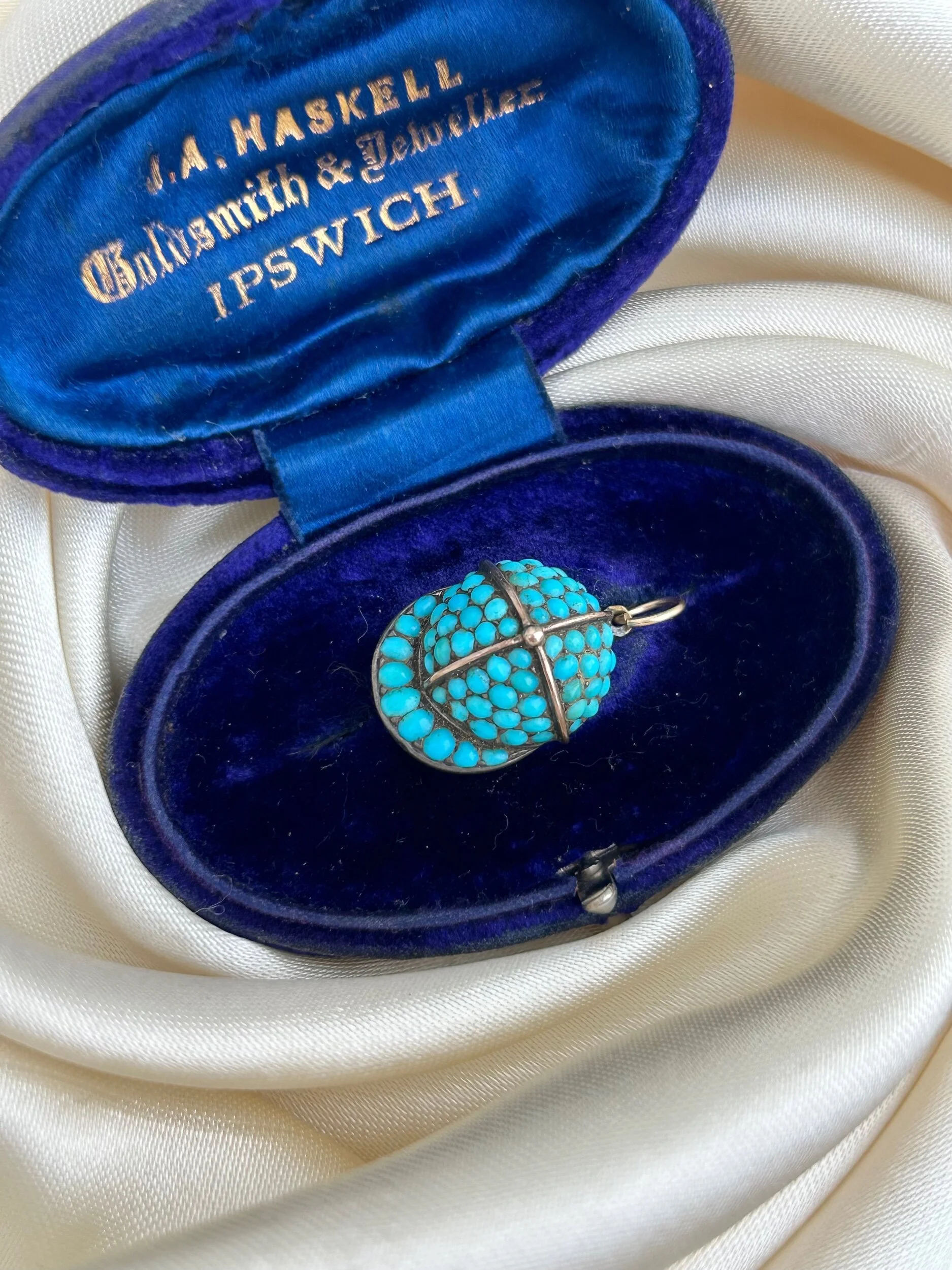 846F14D5-3448-49A3-8810-CC9AB7C2D00C