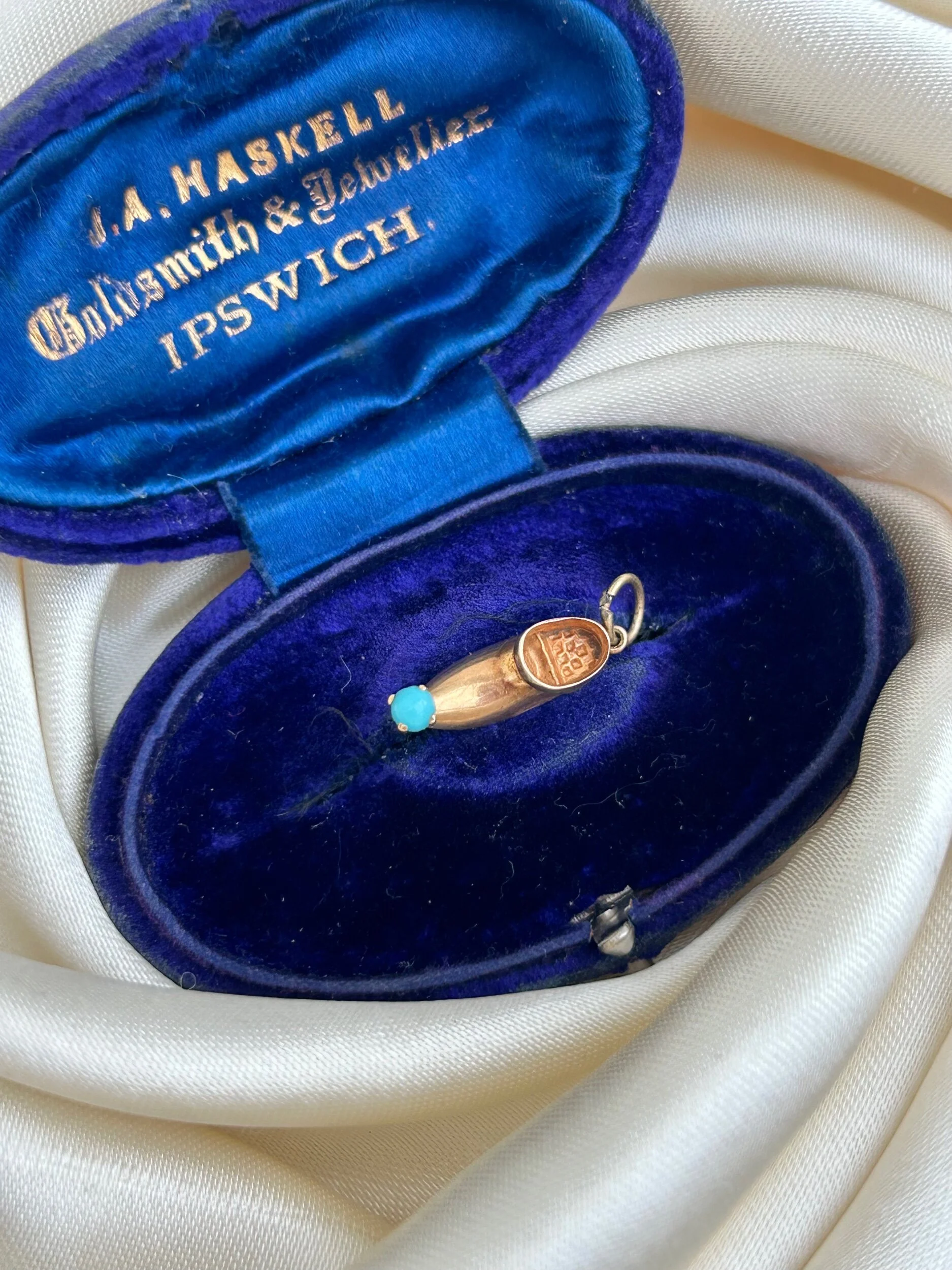 979FF943-3008-45A5-A8F3-D0C44DB8984B