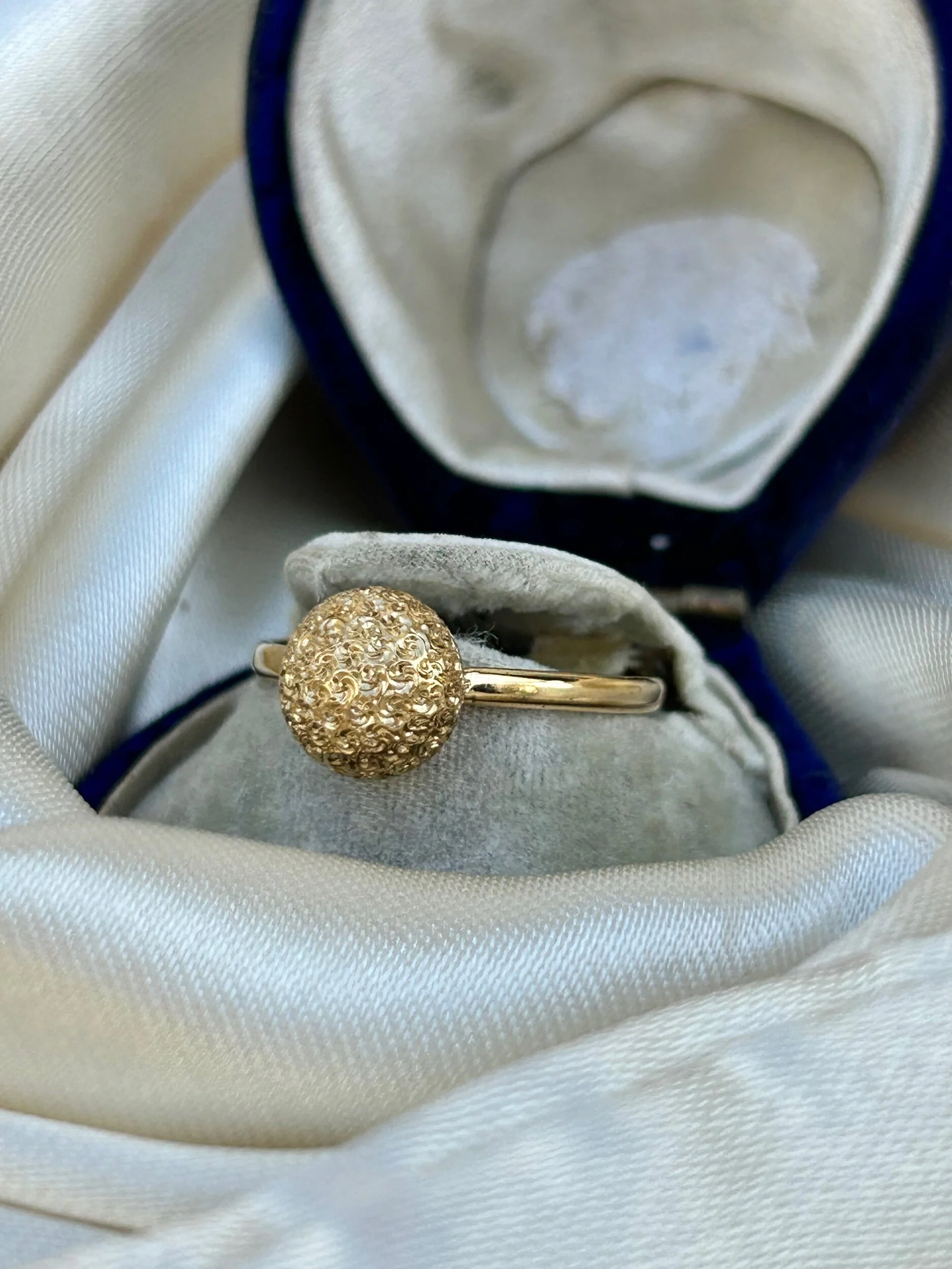 FE7A09BA-A9DB-4A2E-8CE1-FE3BF6382436