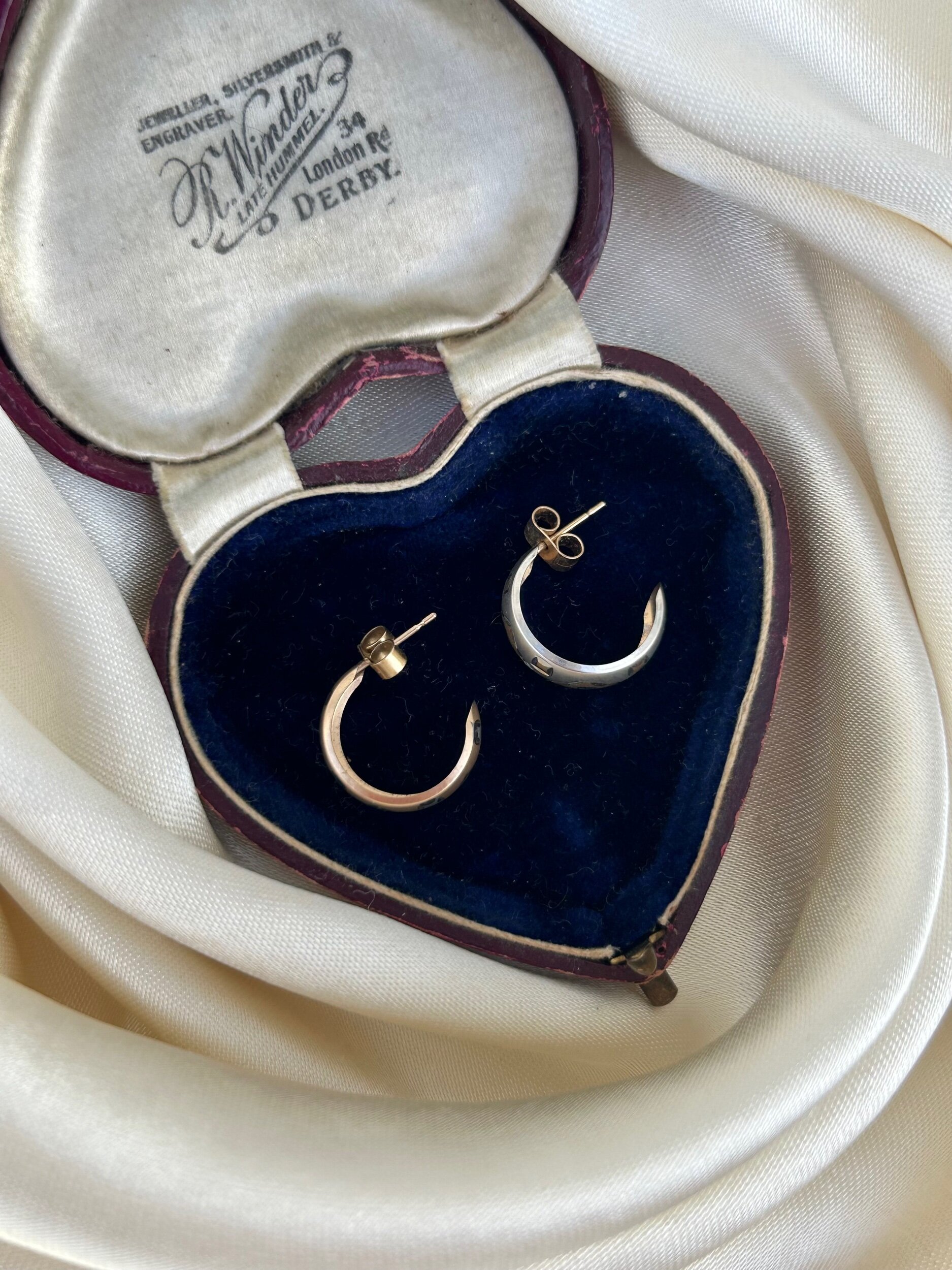 937D7624-49E7-40C7-BD11-6C5464363E3D