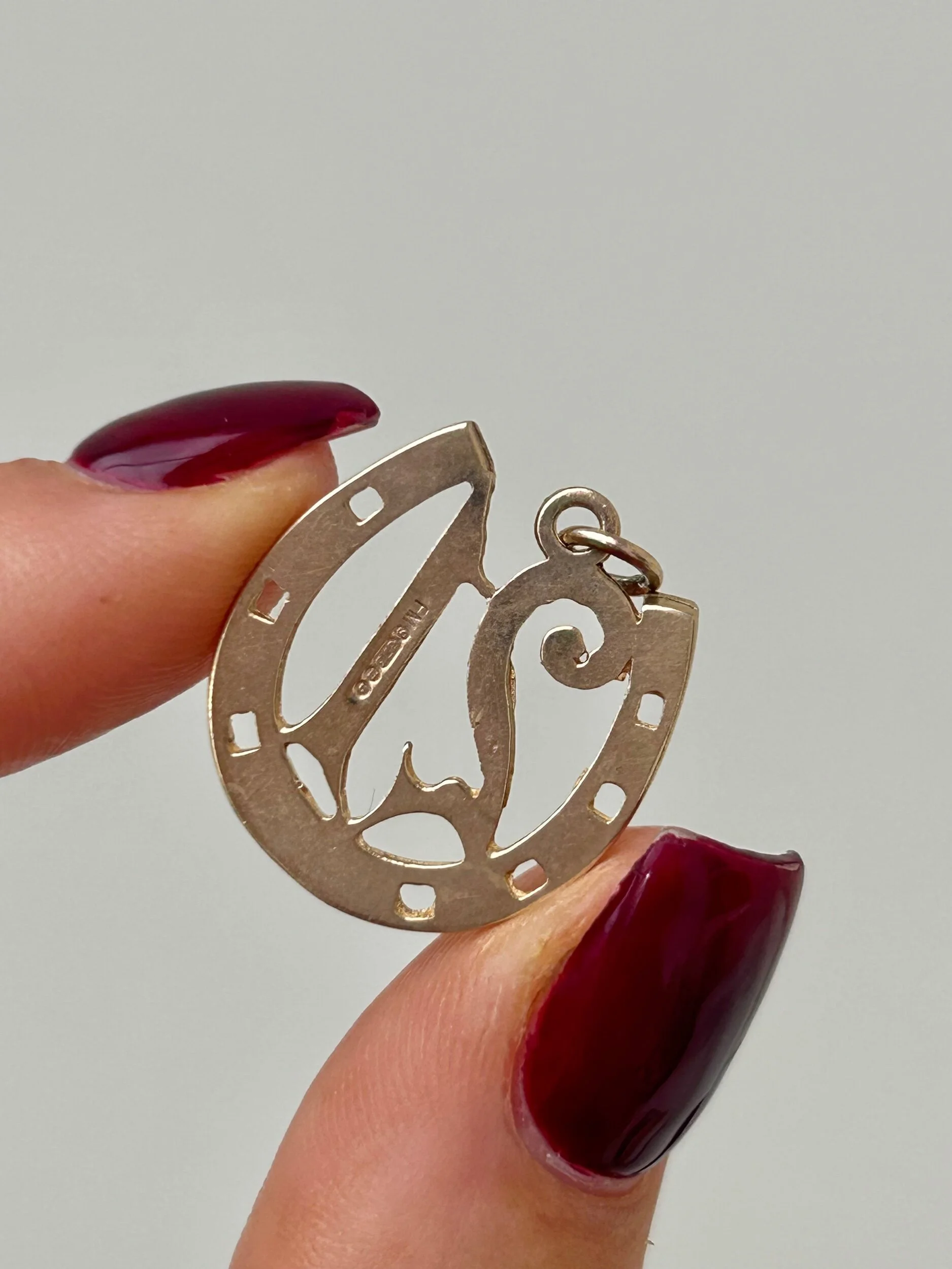 9000FD3E-0D6C-463B-A149-84AF41DE0592