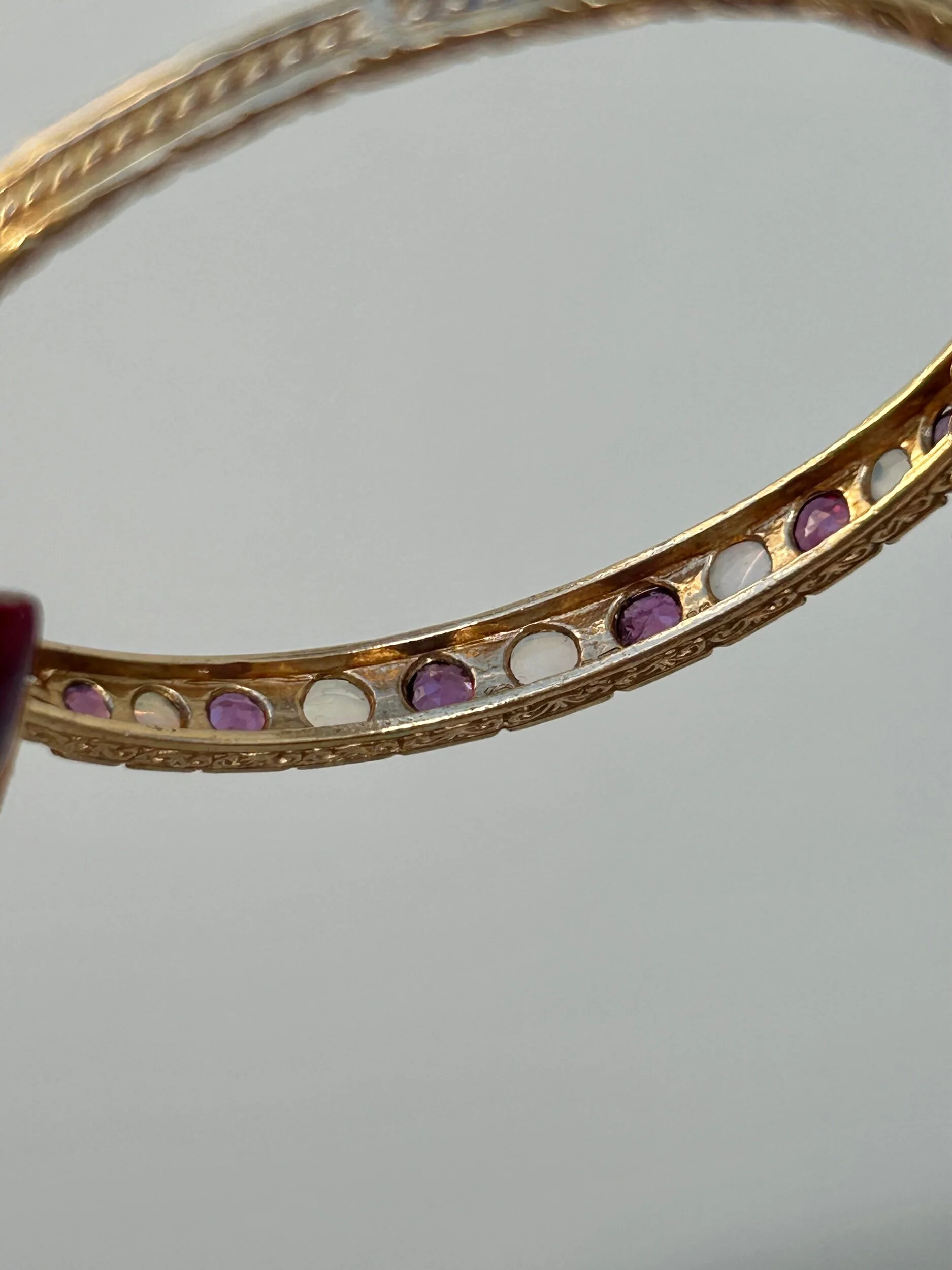 3F474F11-8F8D-4F16-BAD8-8DB208F94D89