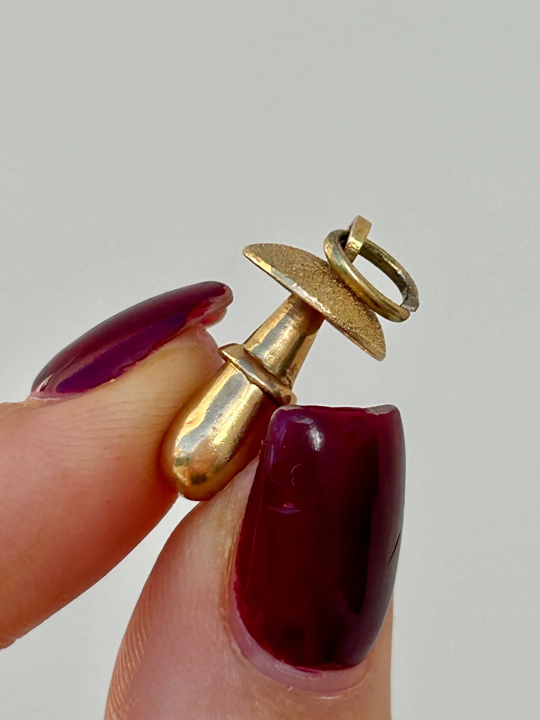 B1F36313-B460-421B-96E9-467460BC0A2D