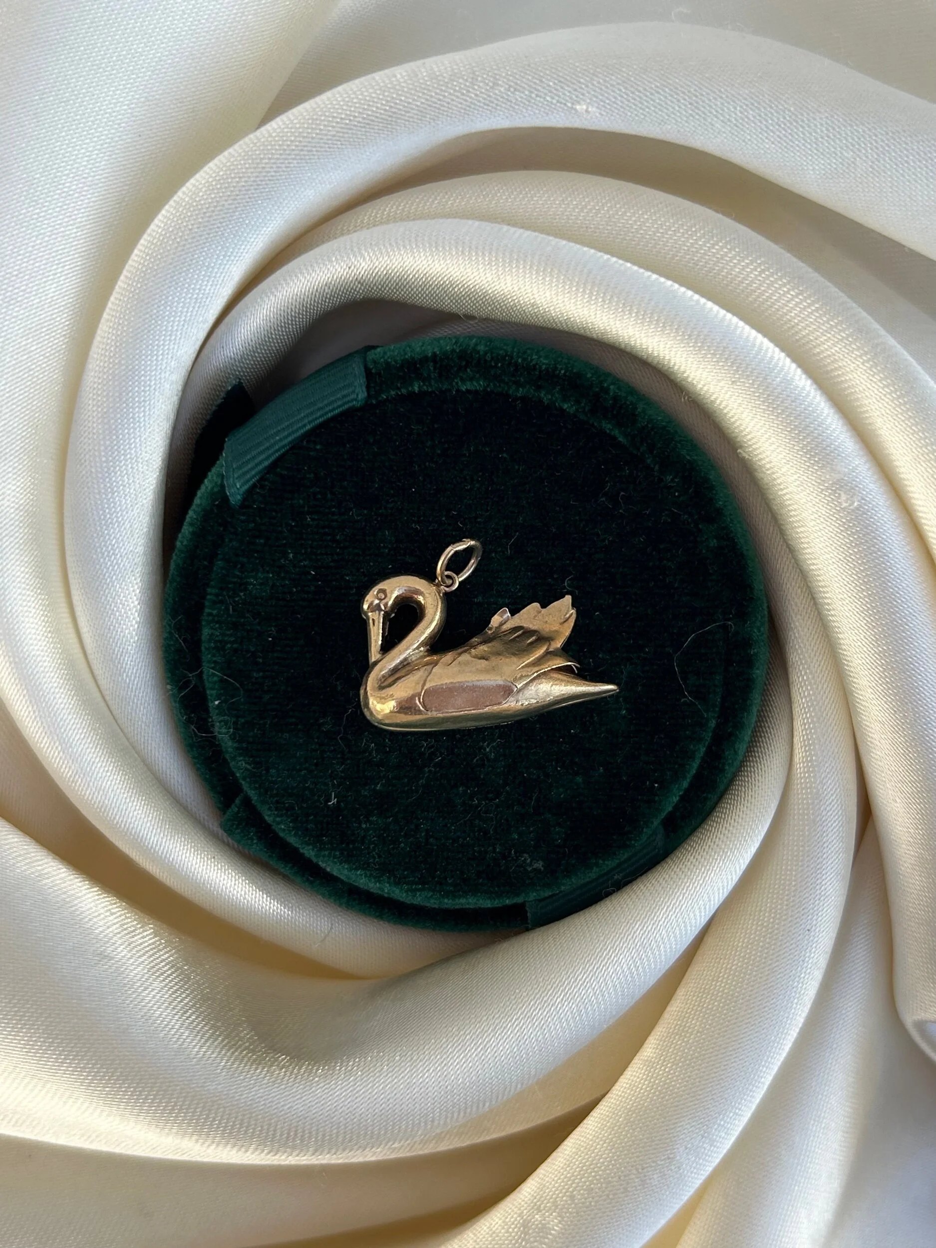 EE51BB02-DE33-4B62-AA80-21FE09882869