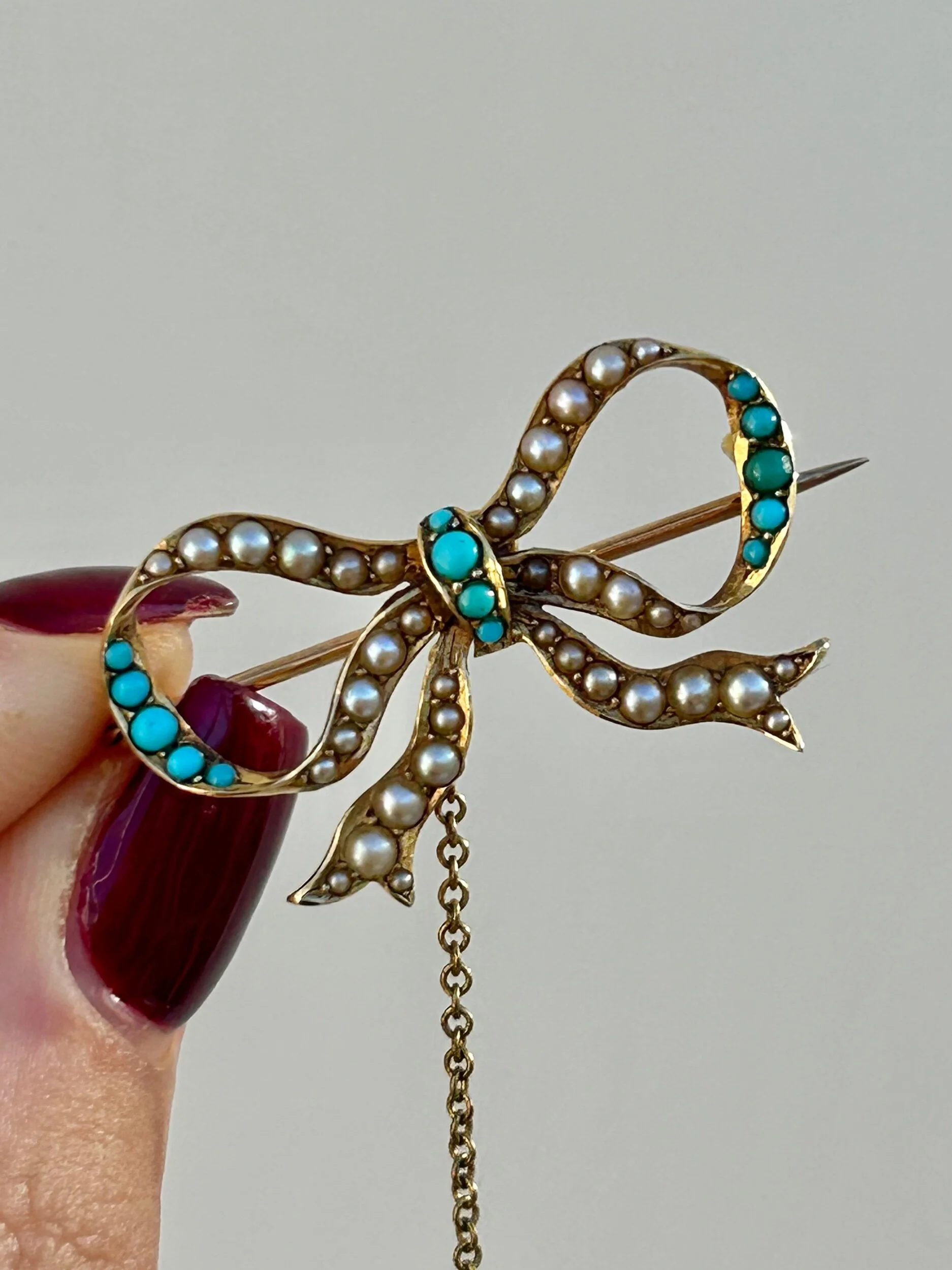 2D9378F4-0C52-4B03-ADAD-408F53AF91B2