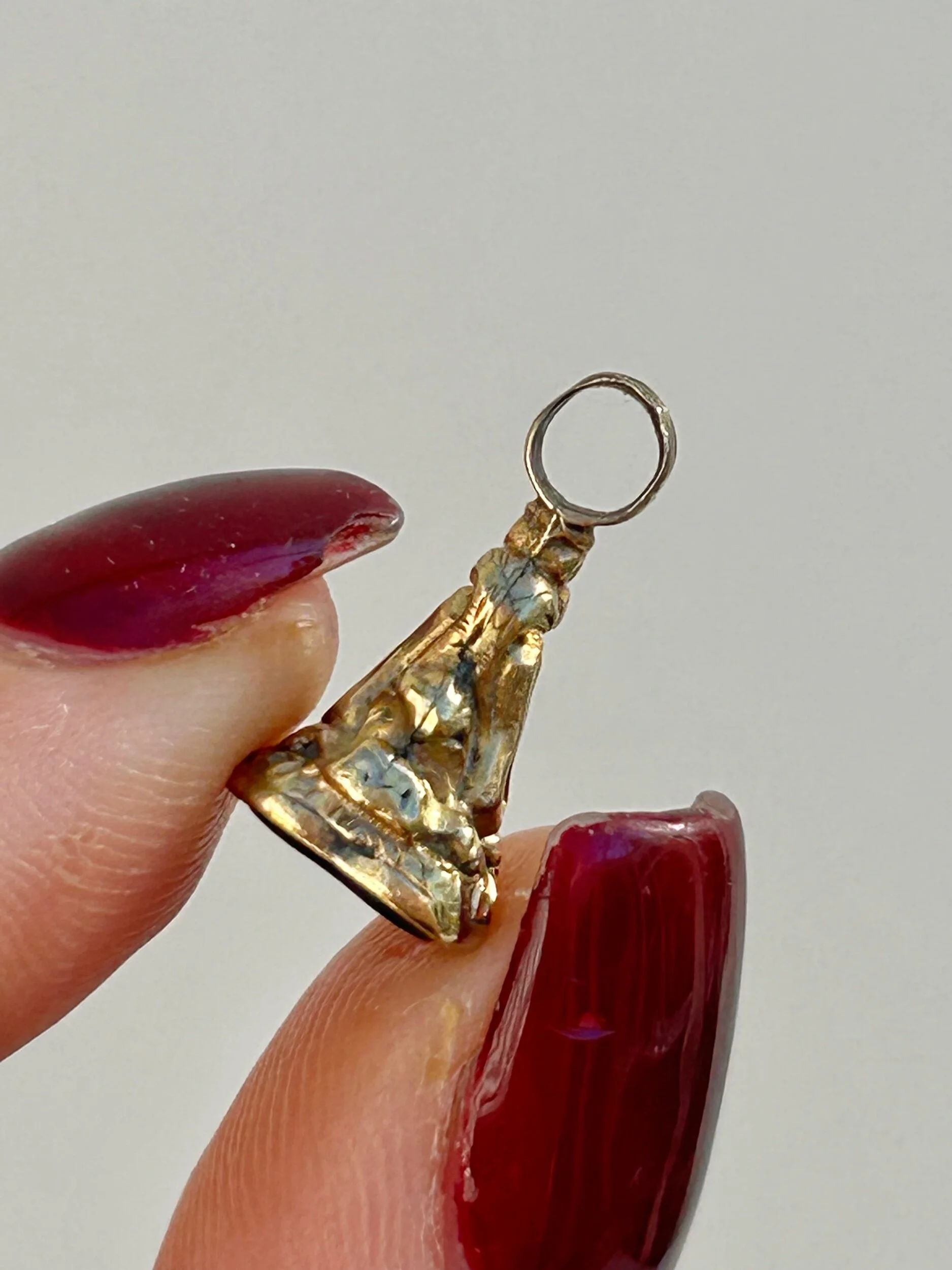 7ED05F33-8302-4164-B9D3-6DF107683869