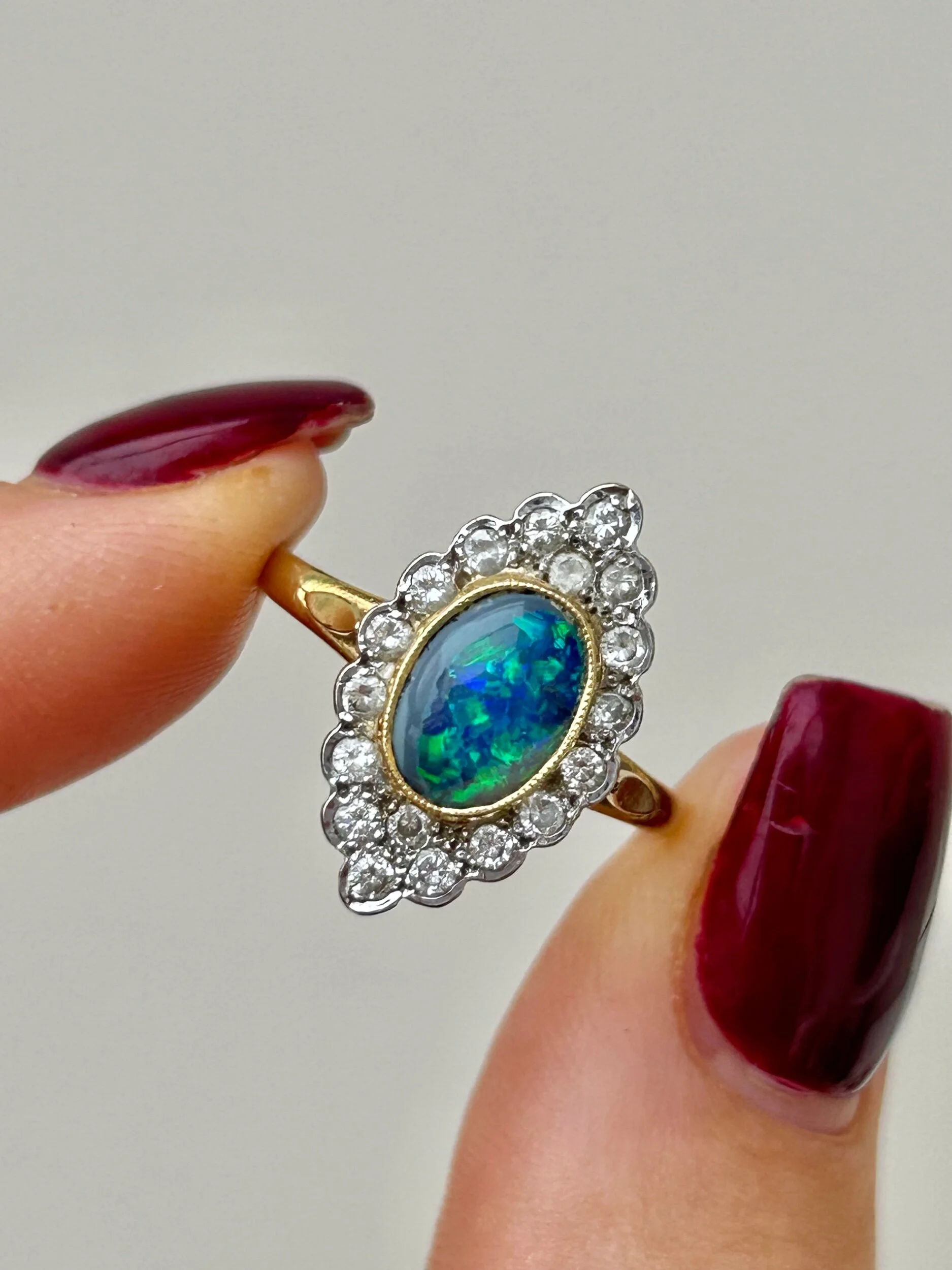 A63FC621-14EC-4546-96D0-68E32AF4F881