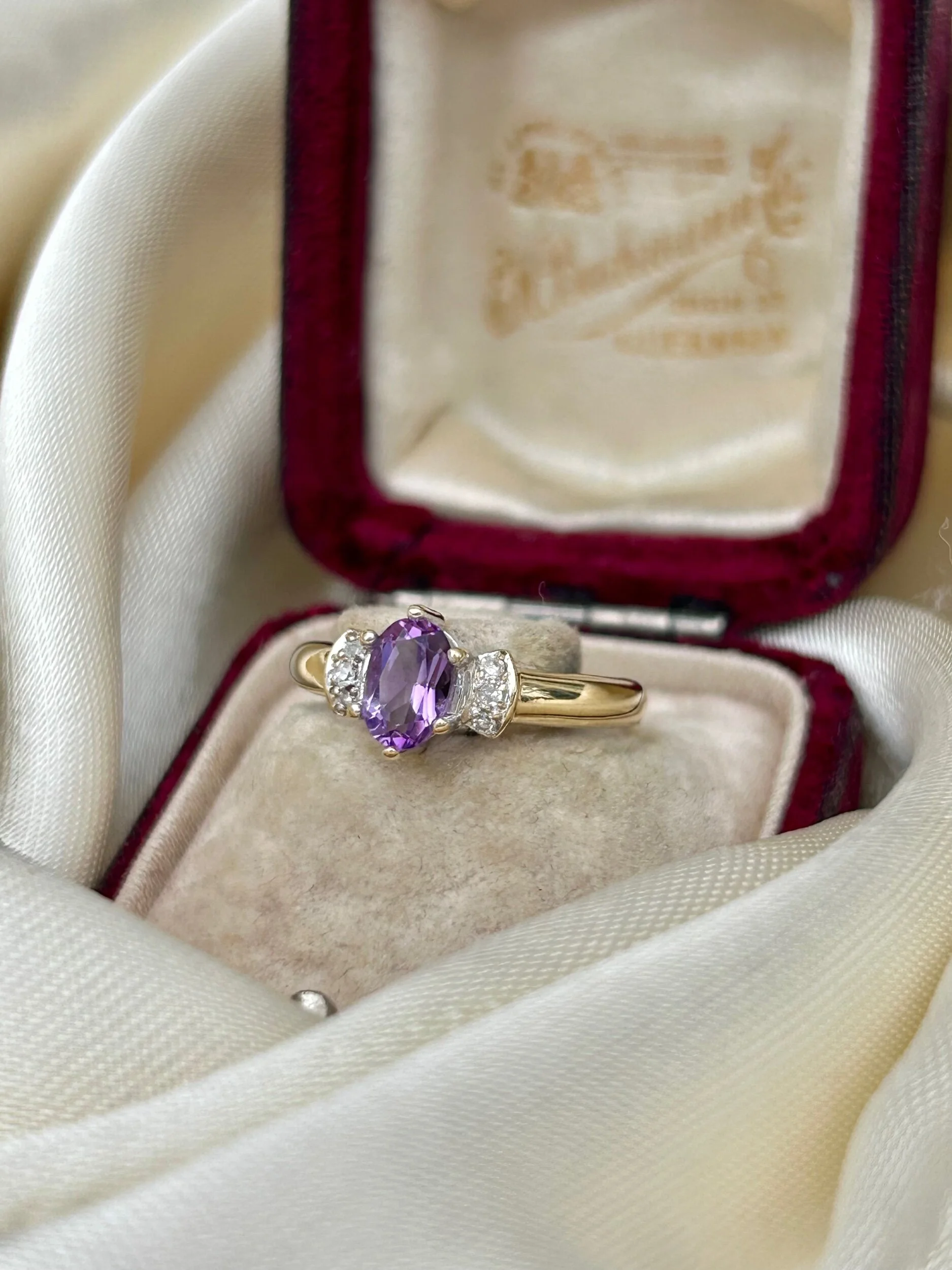 5D283DEC-B793-43C6-A90C-5E139B2C162F