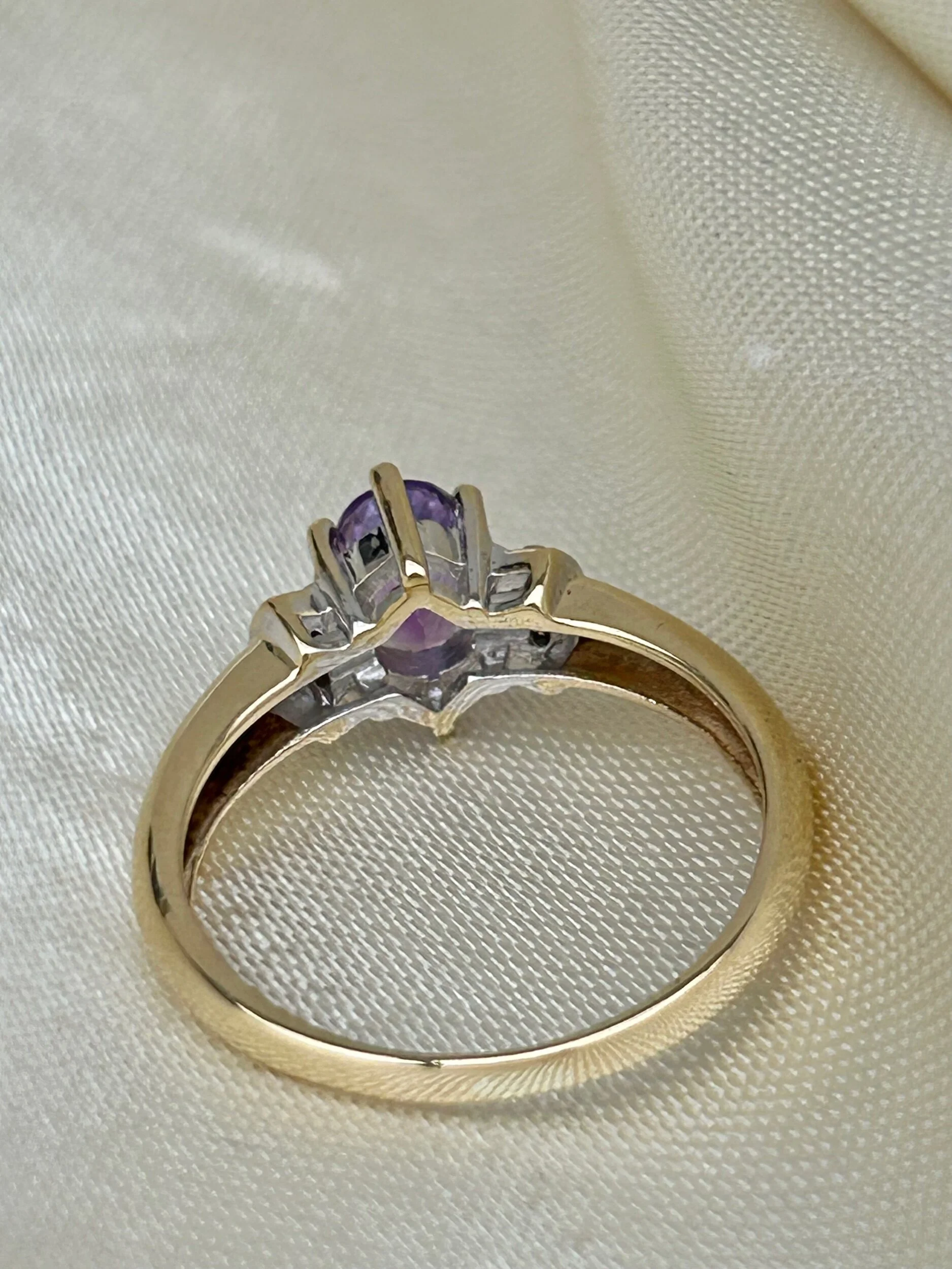 4F3848DB-212E-440B-86C6-04D5DB8438DE