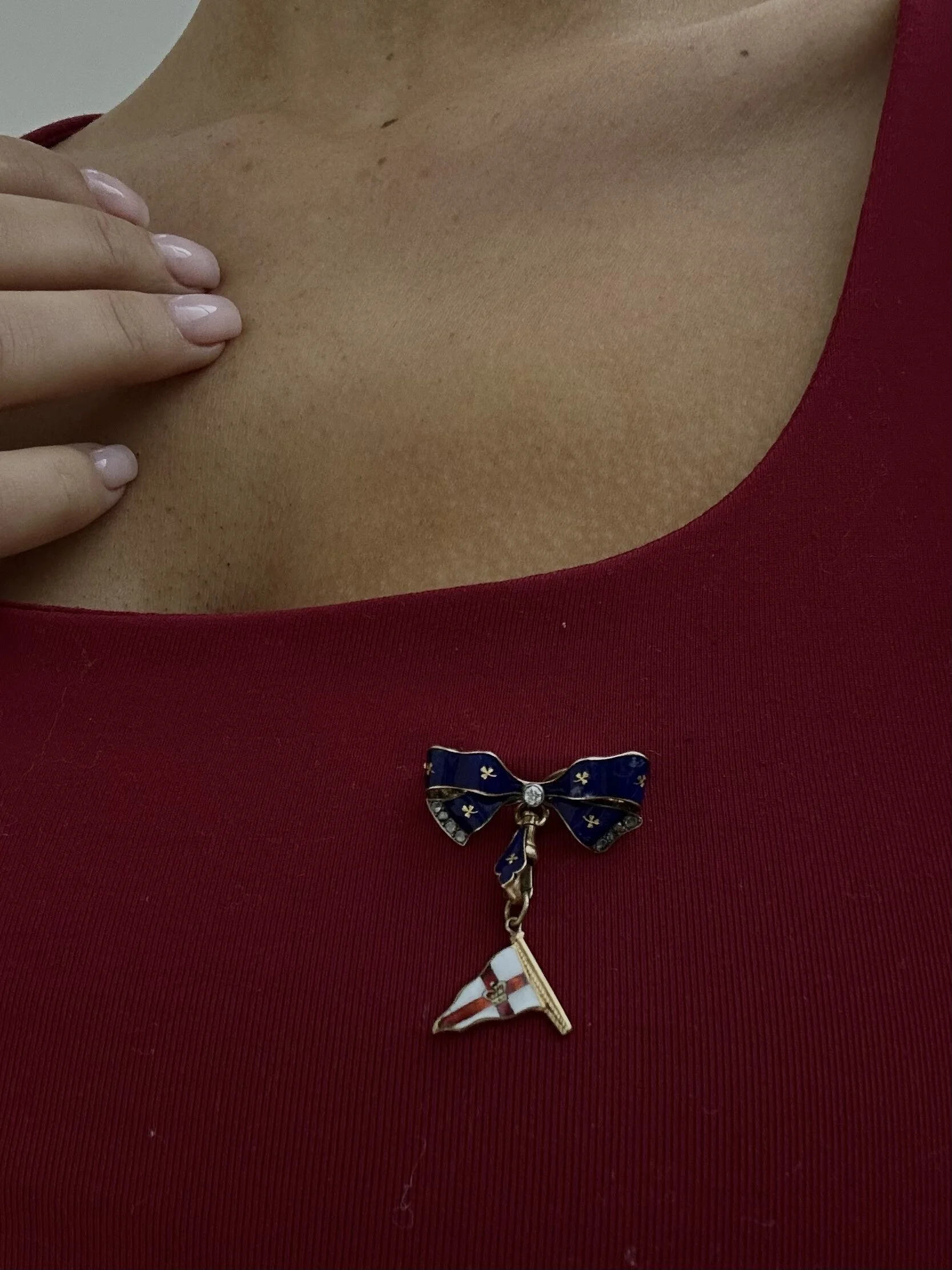 89C6FAC9-7454-457C-9D1D-75BAC53D7C47