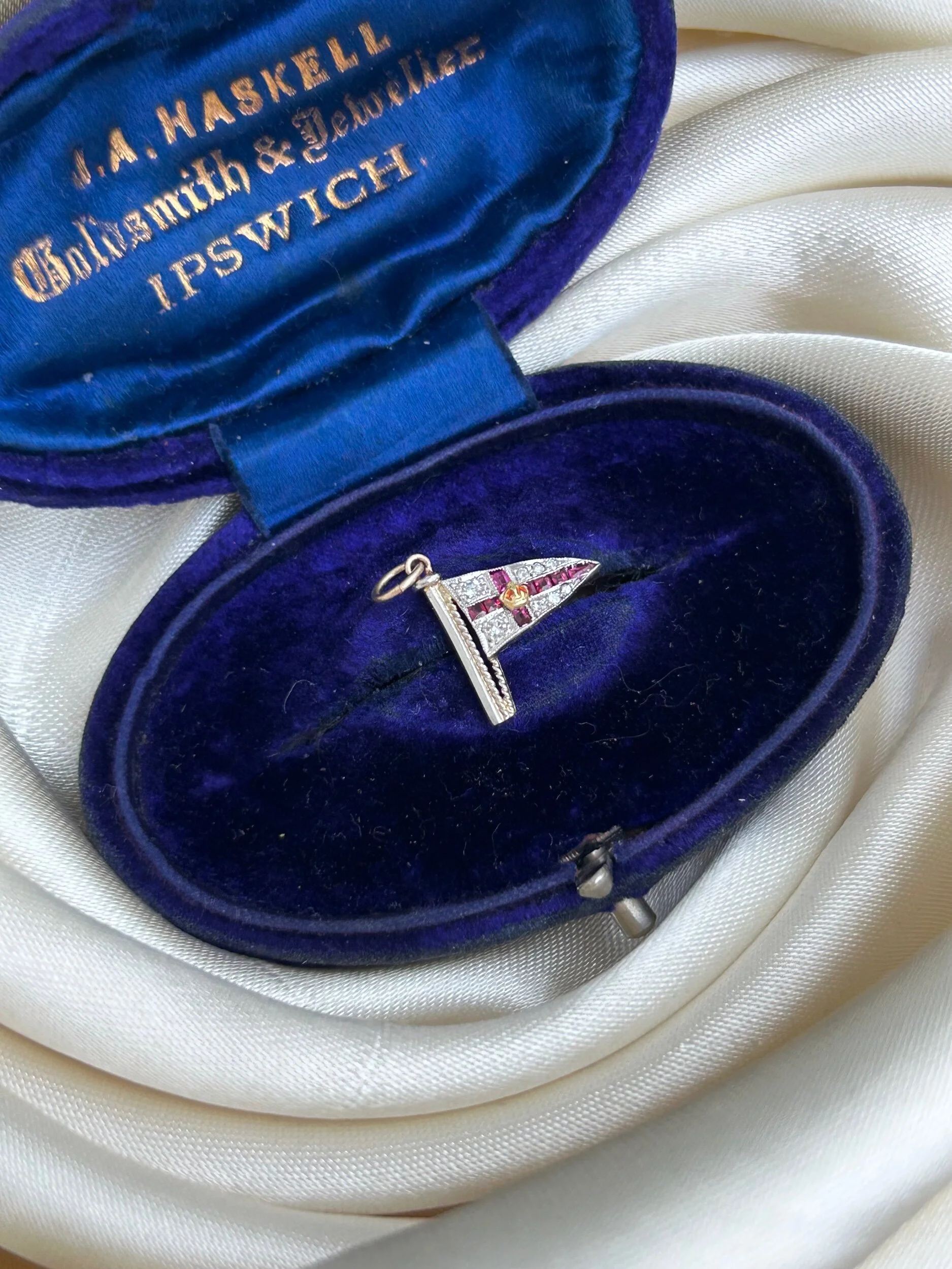 9EFF6760-EF41-4820-AD46-8617C53FFD33