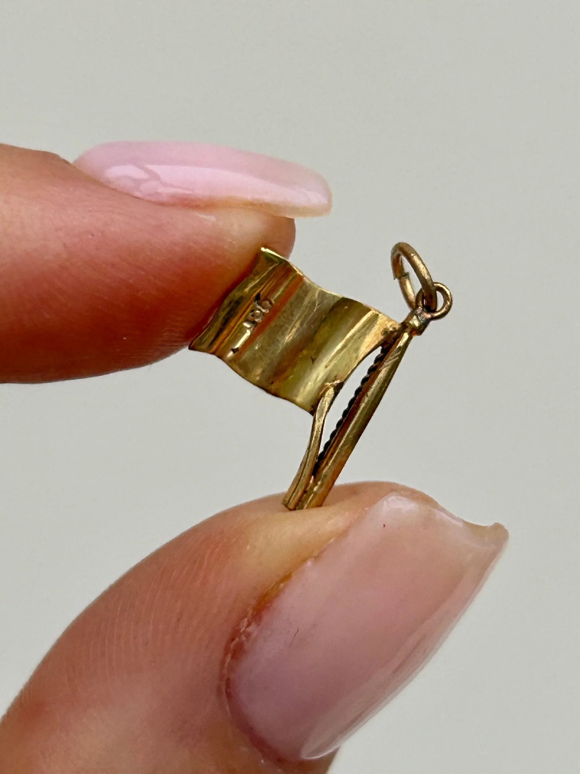 C31B1BEA-947F-44A0-9EBF-C79863DE56B7