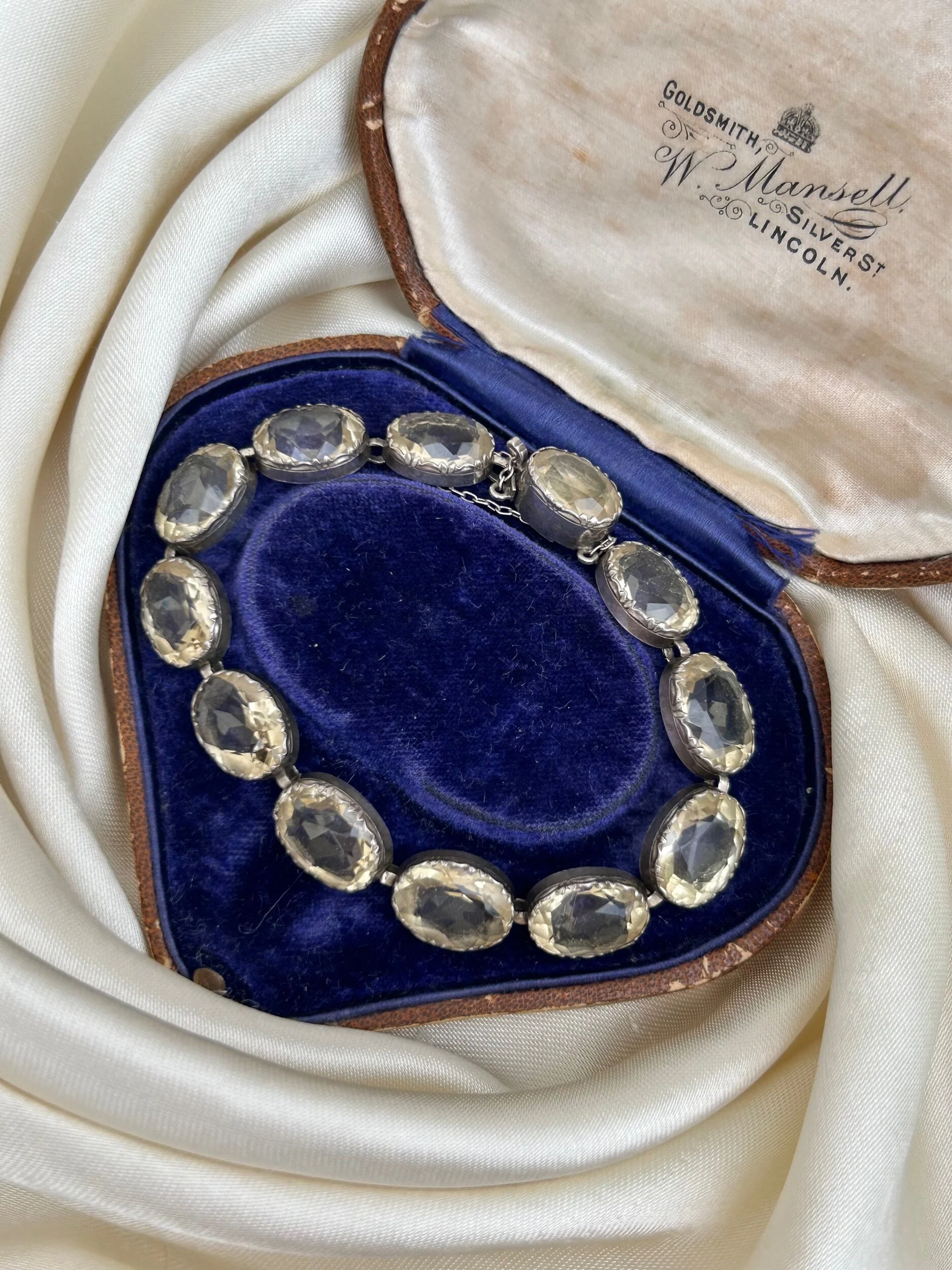 72422246-5B31-41BC-9FC3-A238B8FAA893