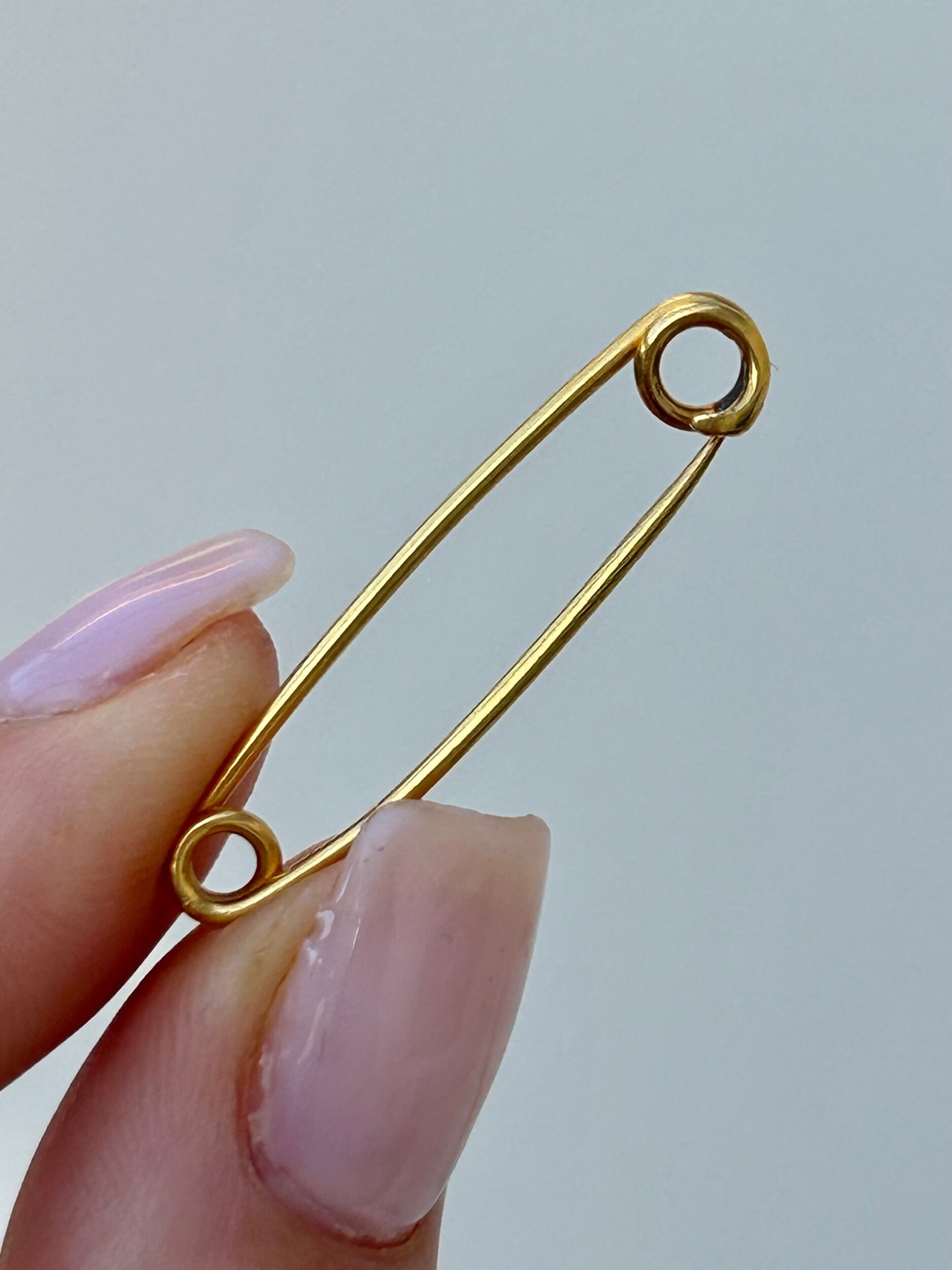 A3C9F40A-6ED9-4544-84DA-D6E422D8F75F