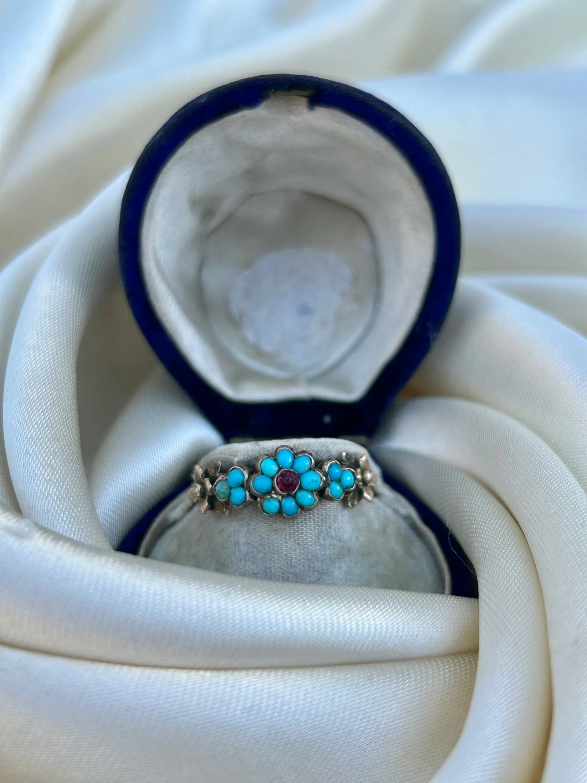 48E23A44-9836-4436-A219-E2E92381CBAE