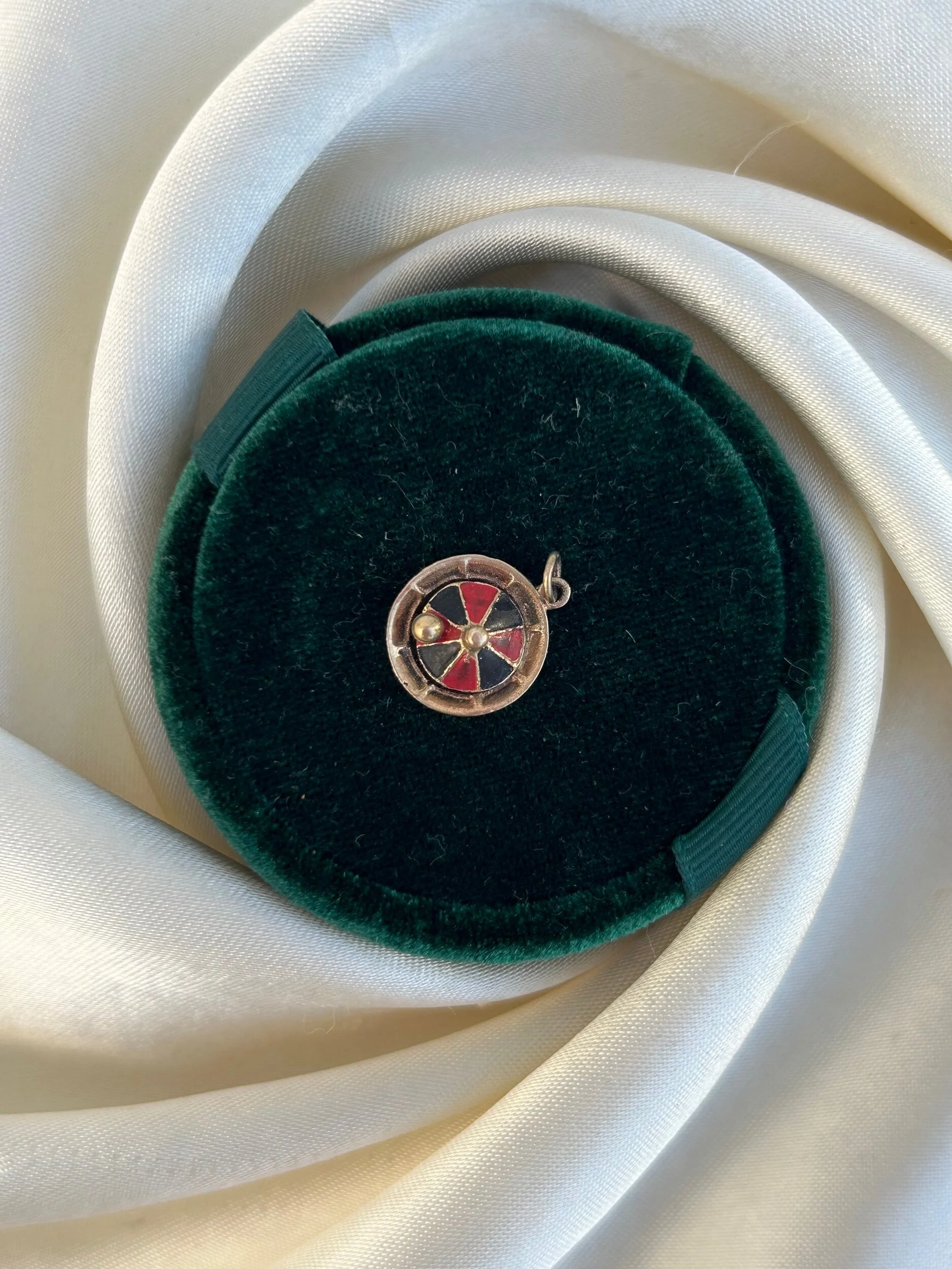 6927234B-97B0-4FB1-BAA9-CF610D53ECF7