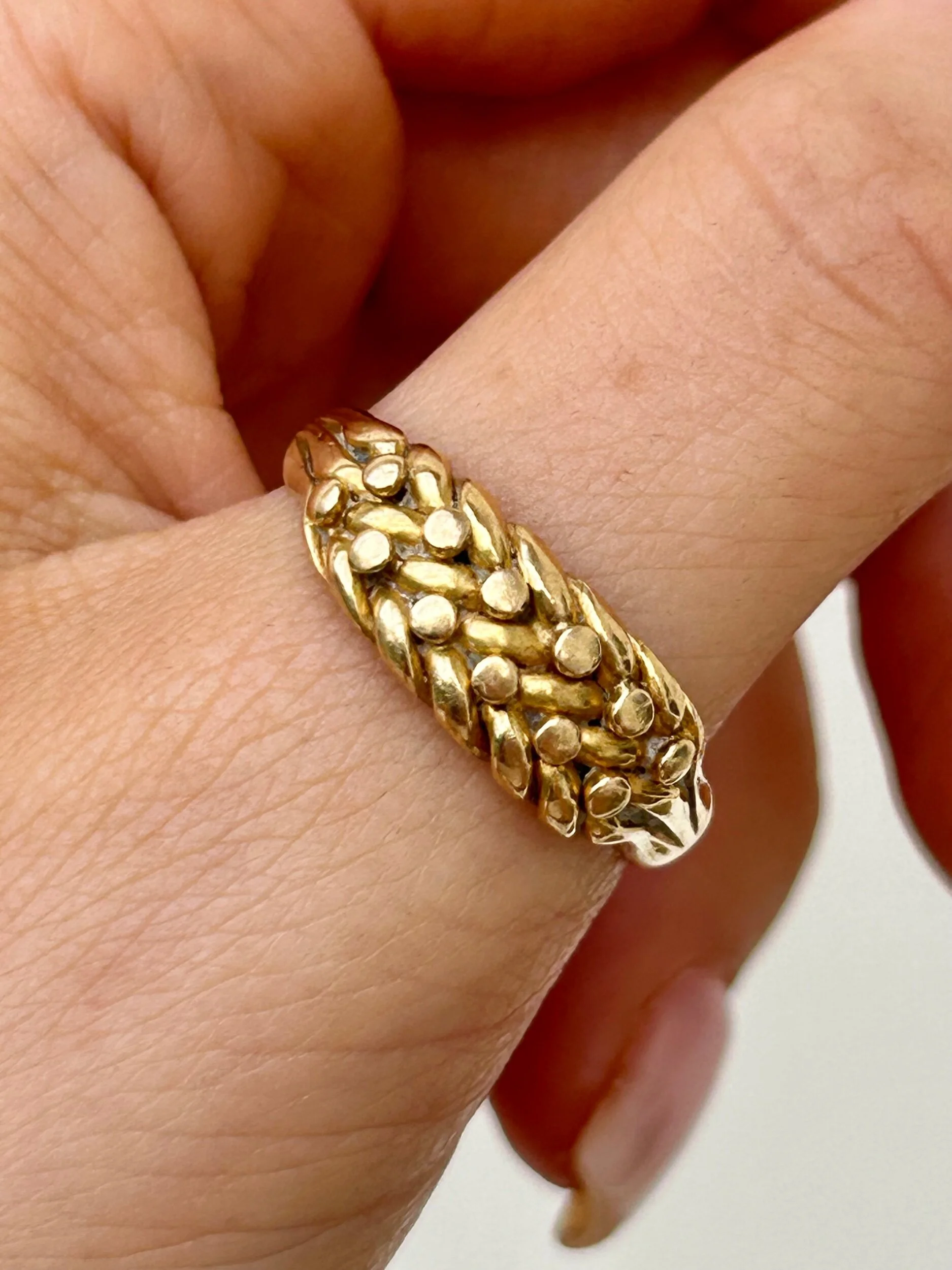 39CB1A8D-B385-436A-8F52-4AF2559DD764