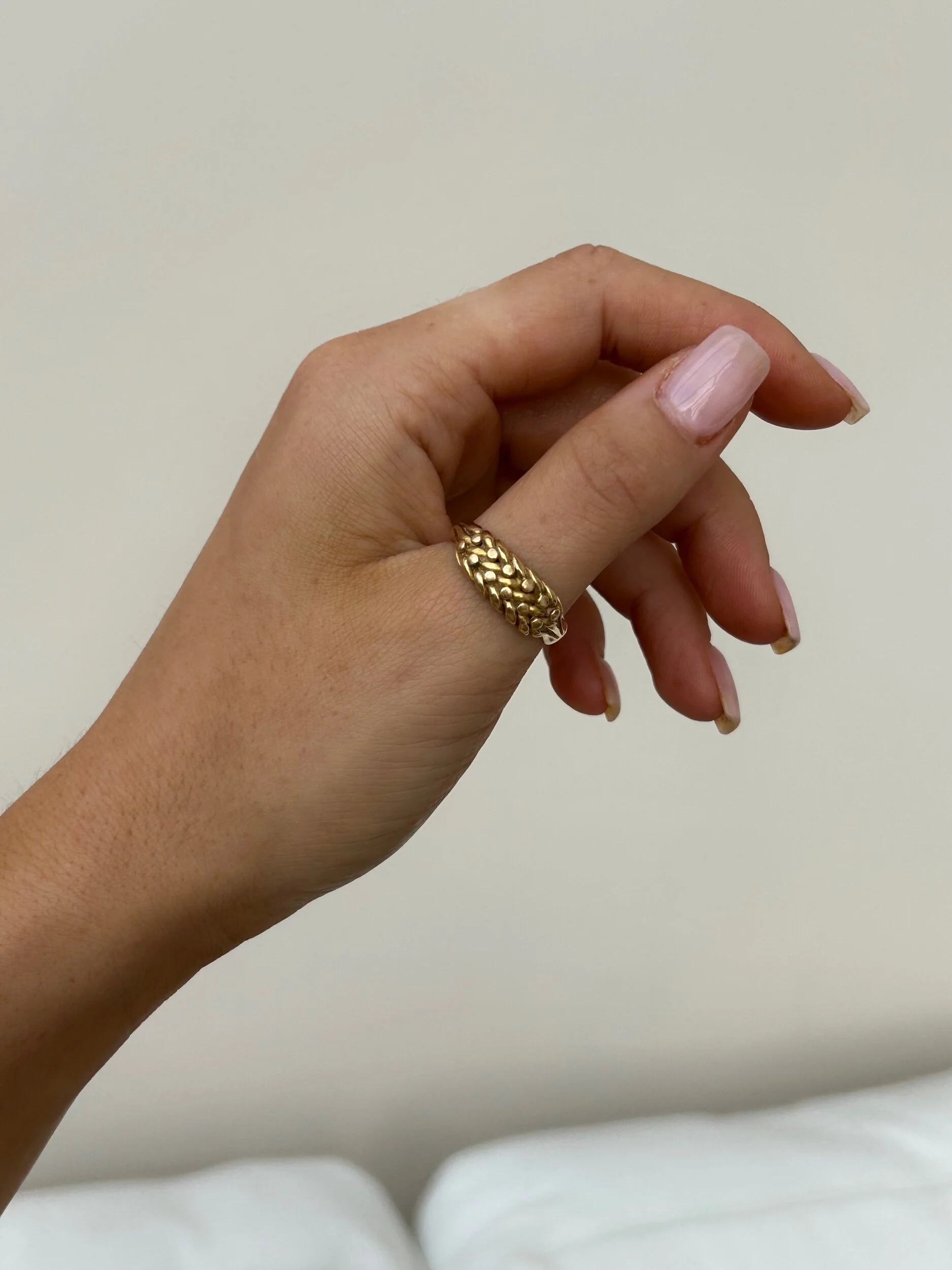 350675B8-0C2F-4E82-9B49-8D91FC85CFCF