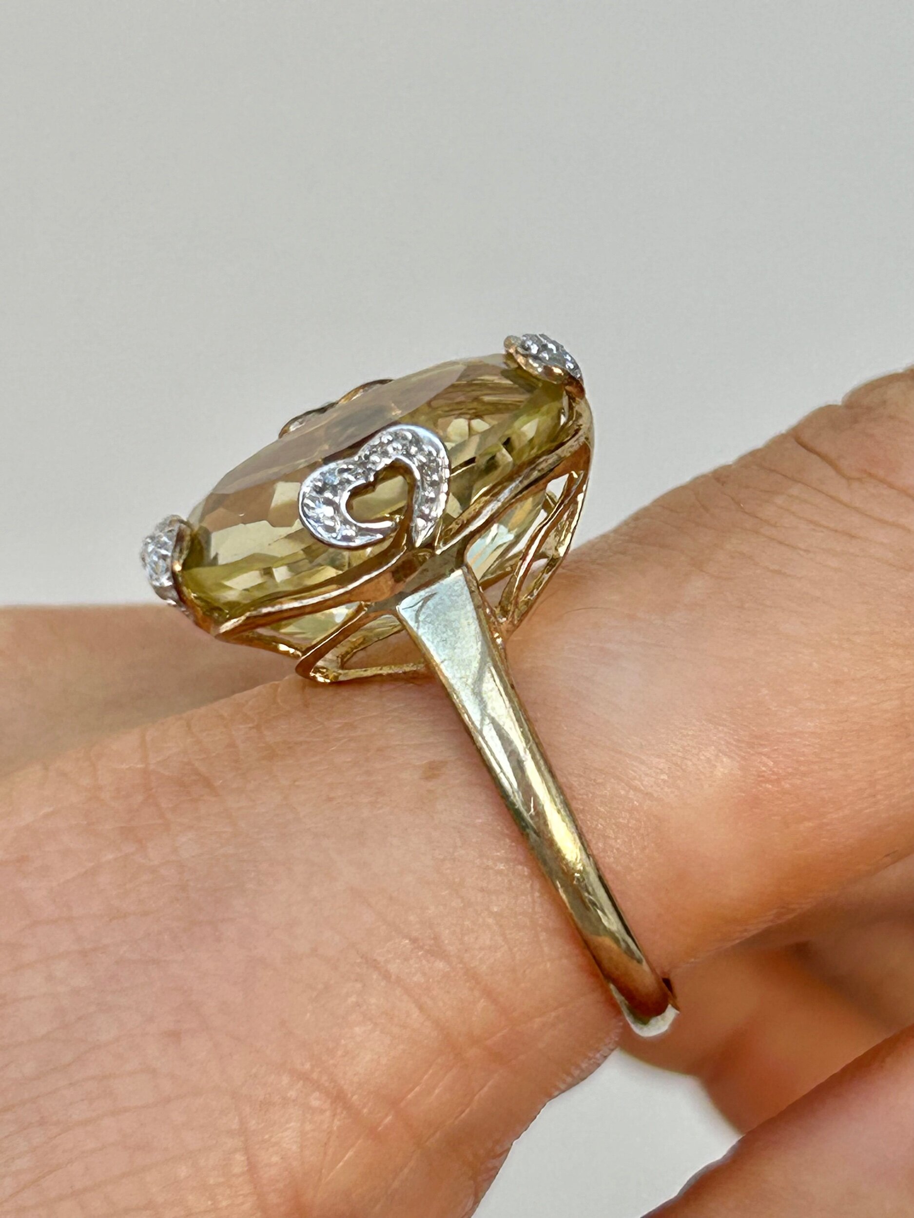 EC957154-367C-4C8F-B973-E8FCB392038F