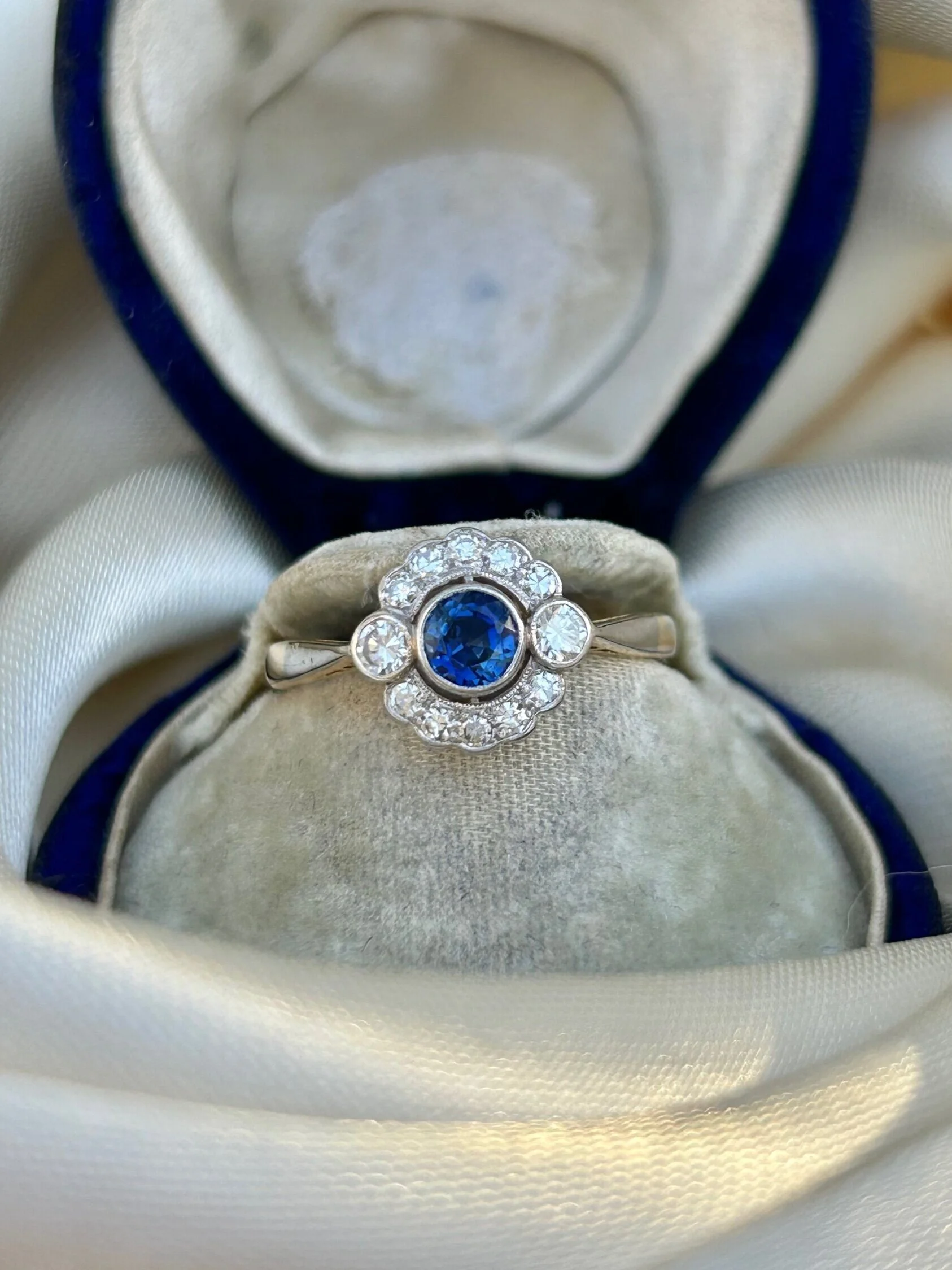 46BB902C-3555-4D19-A9C2-27F4CA954170