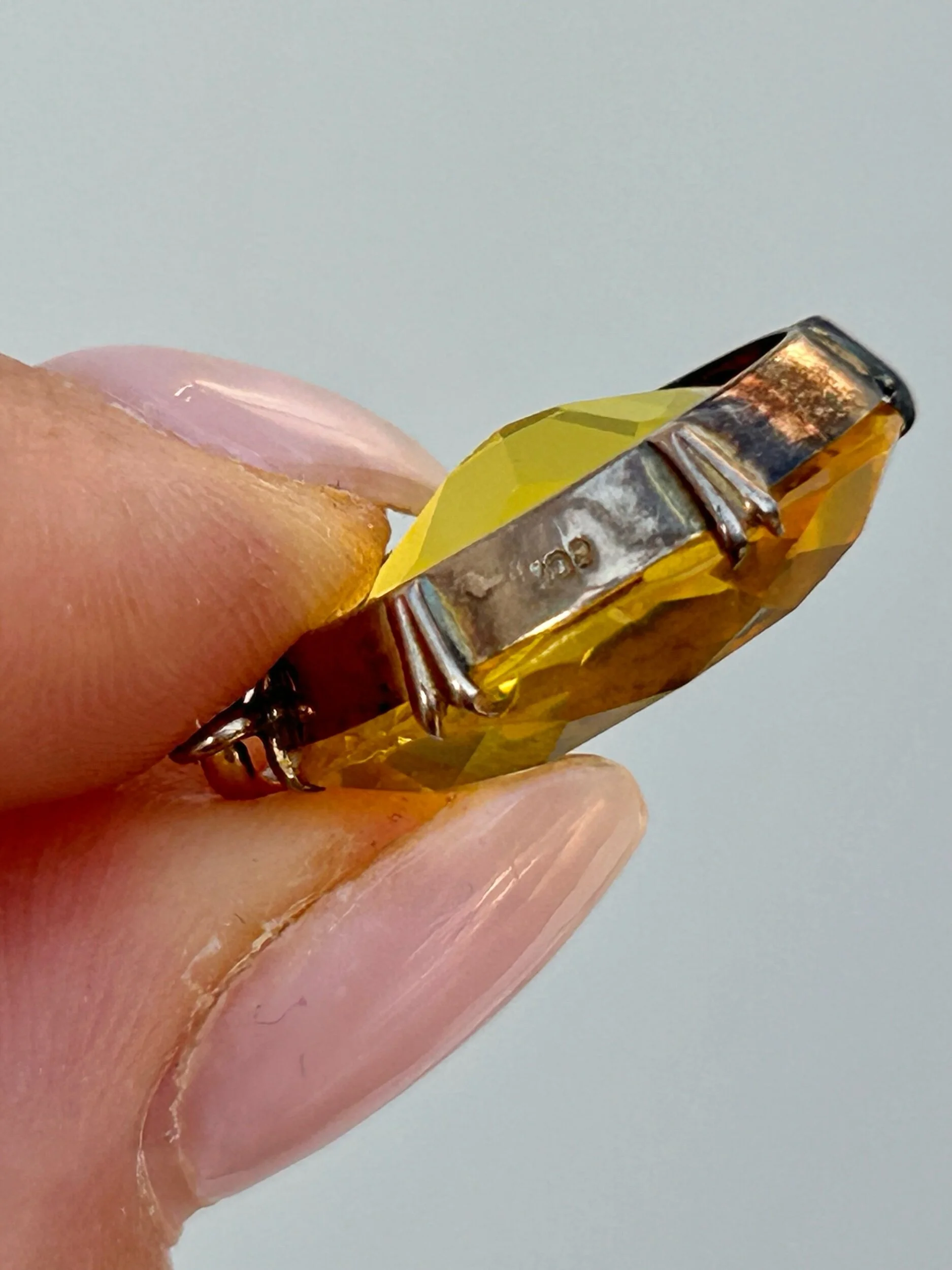 3E36DDEF-E84E-406D-9D2C-195BF39761A3