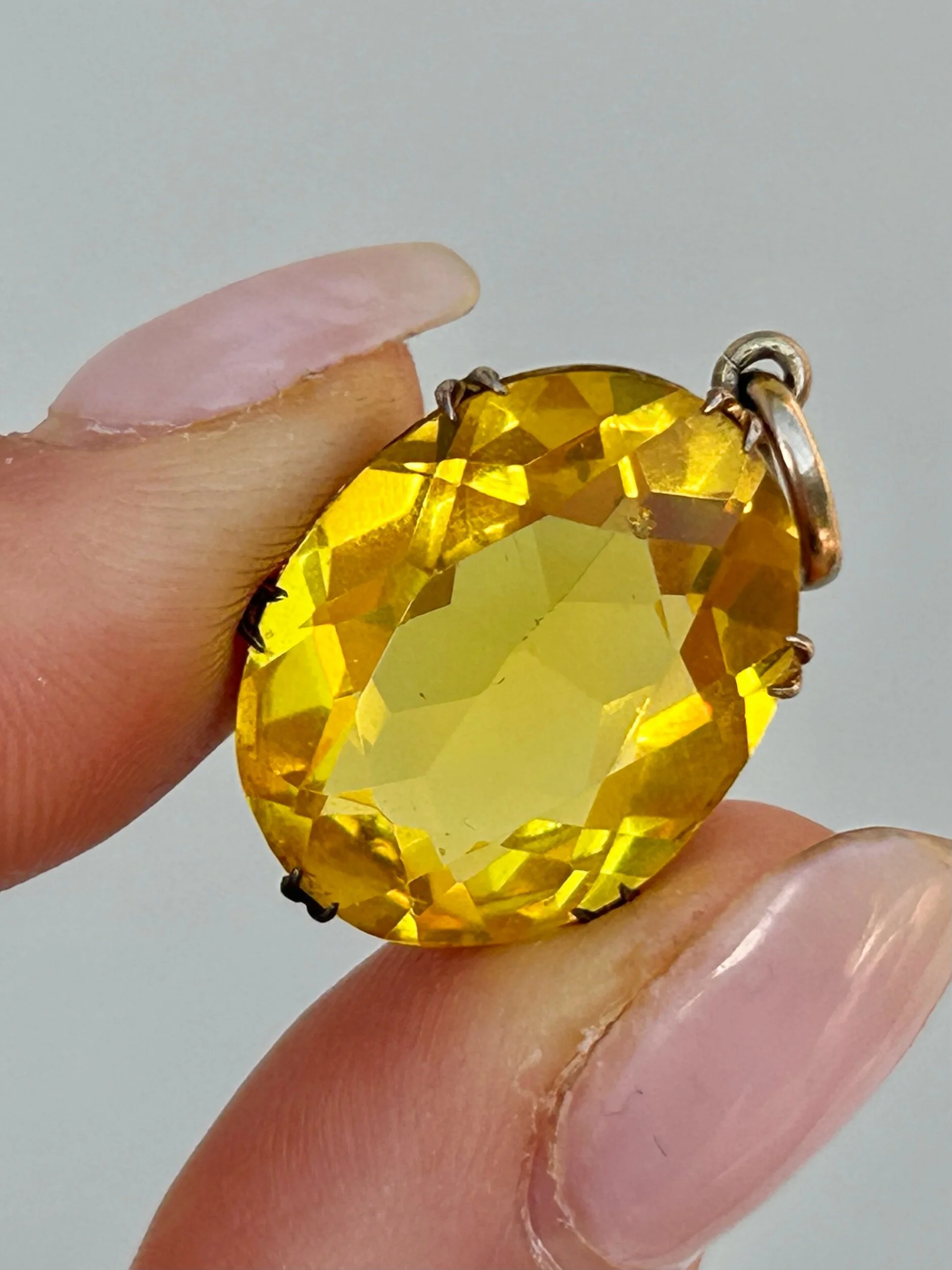 3ECC9715-5BBC-49D2-93F7-33939891735B