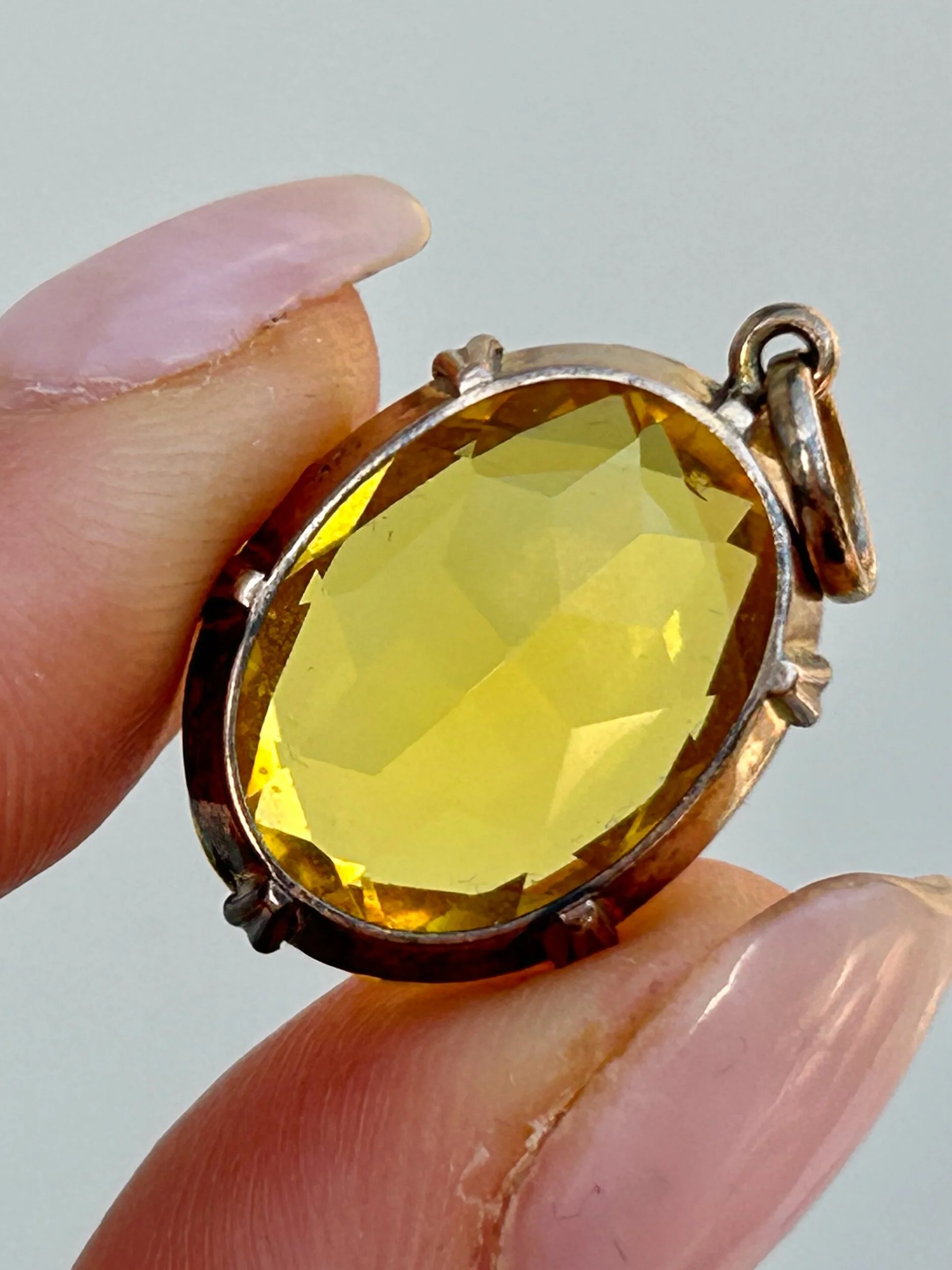 A4F19405-1103-479C-8A13-684D4B728A41