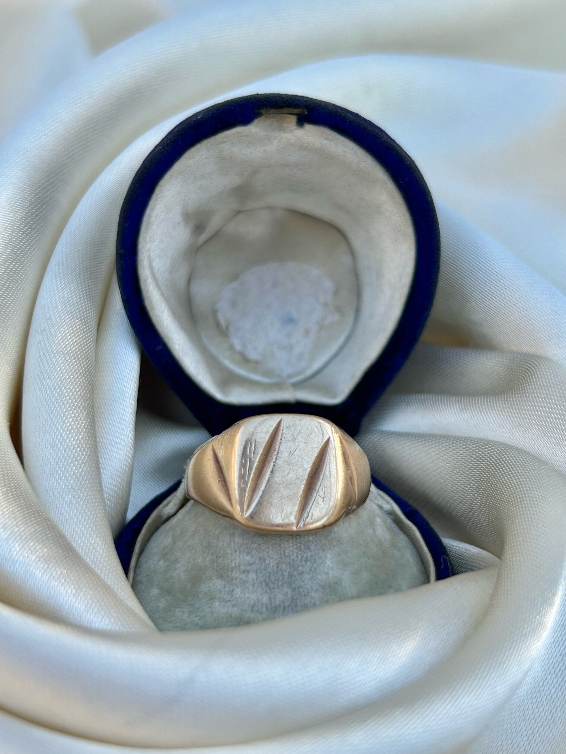 F06DF82F-4322-4827-89B4-26F163E99782