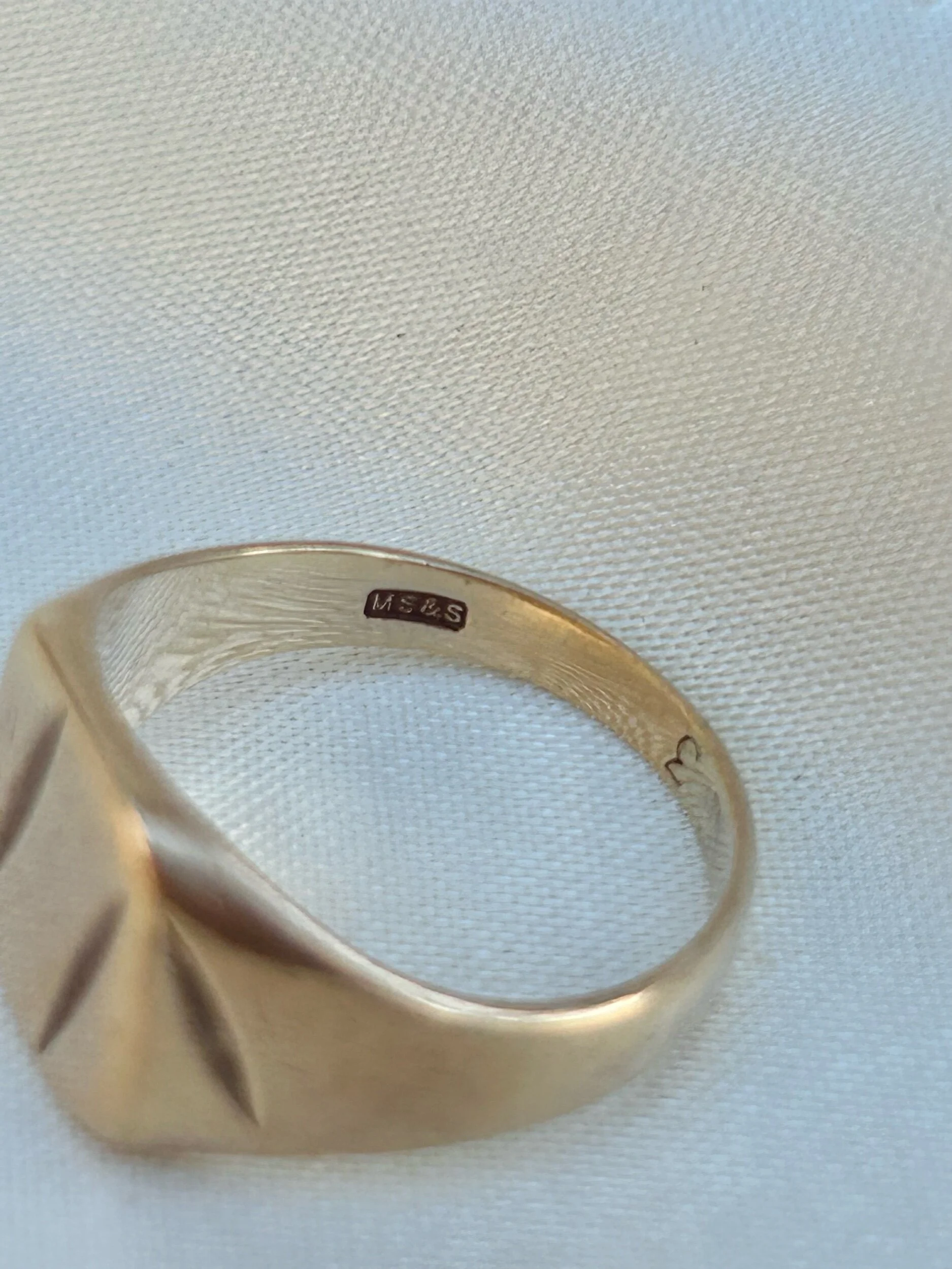 357D7E58-730F-4E78-9759-1991463158FB