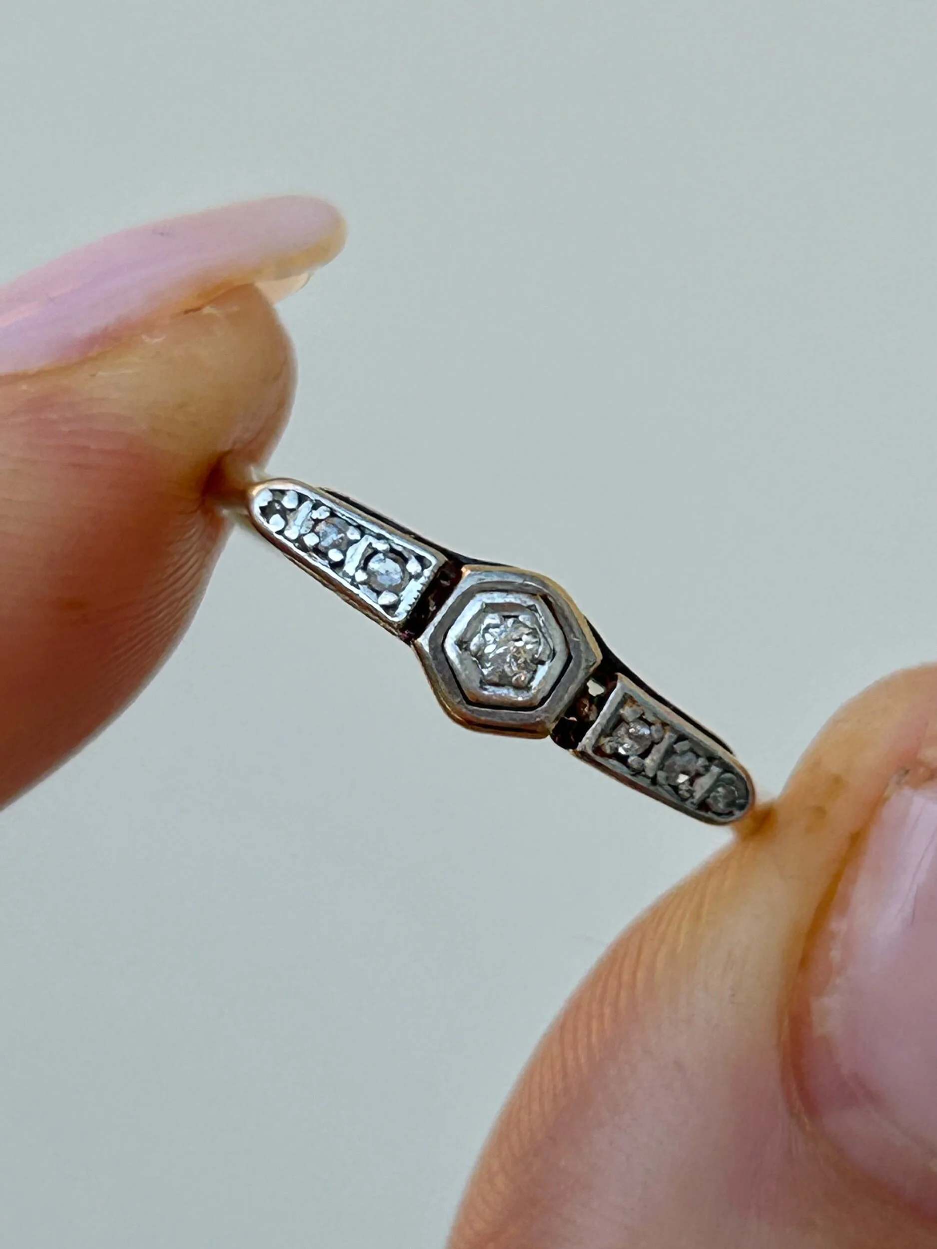 CE7A51AA-125B-4161-AB9B-6C0F6FCF5155