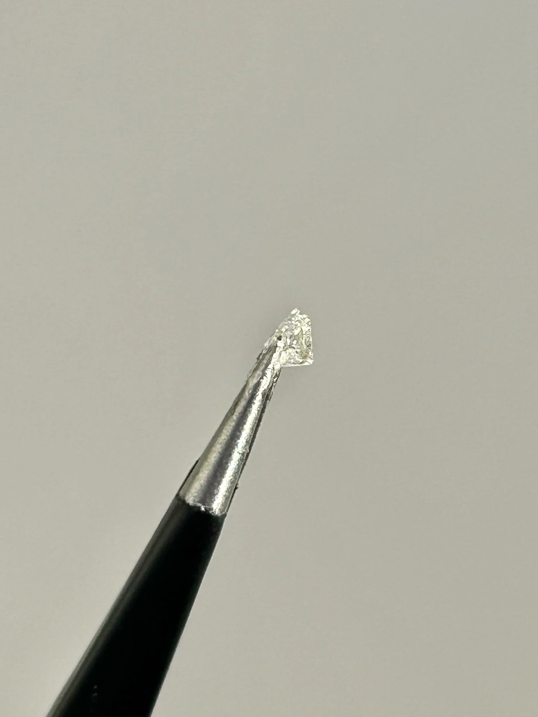 0A5E805C-6867-449B-B388-06210E57C2BD